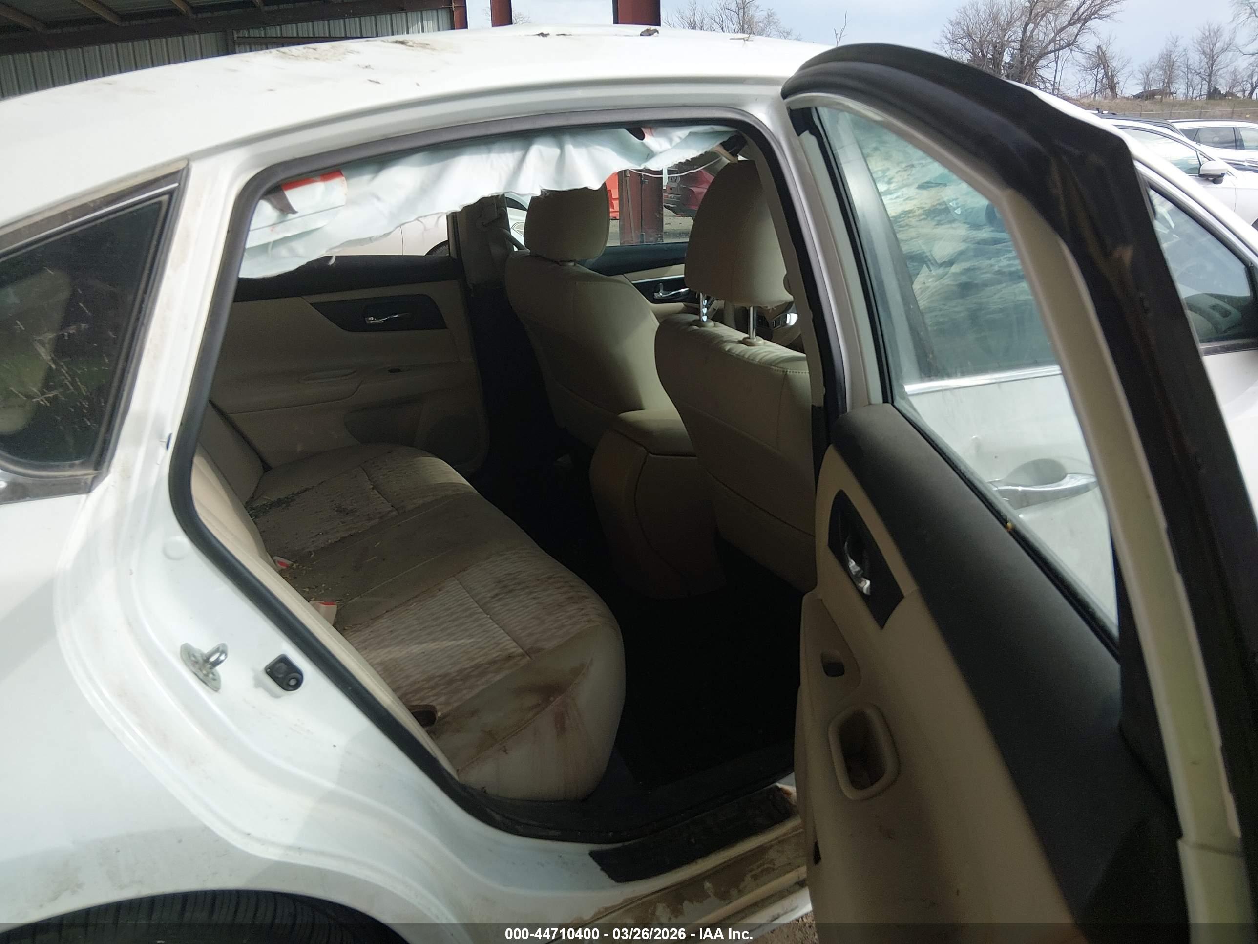NISSAN ALTIMA image 8