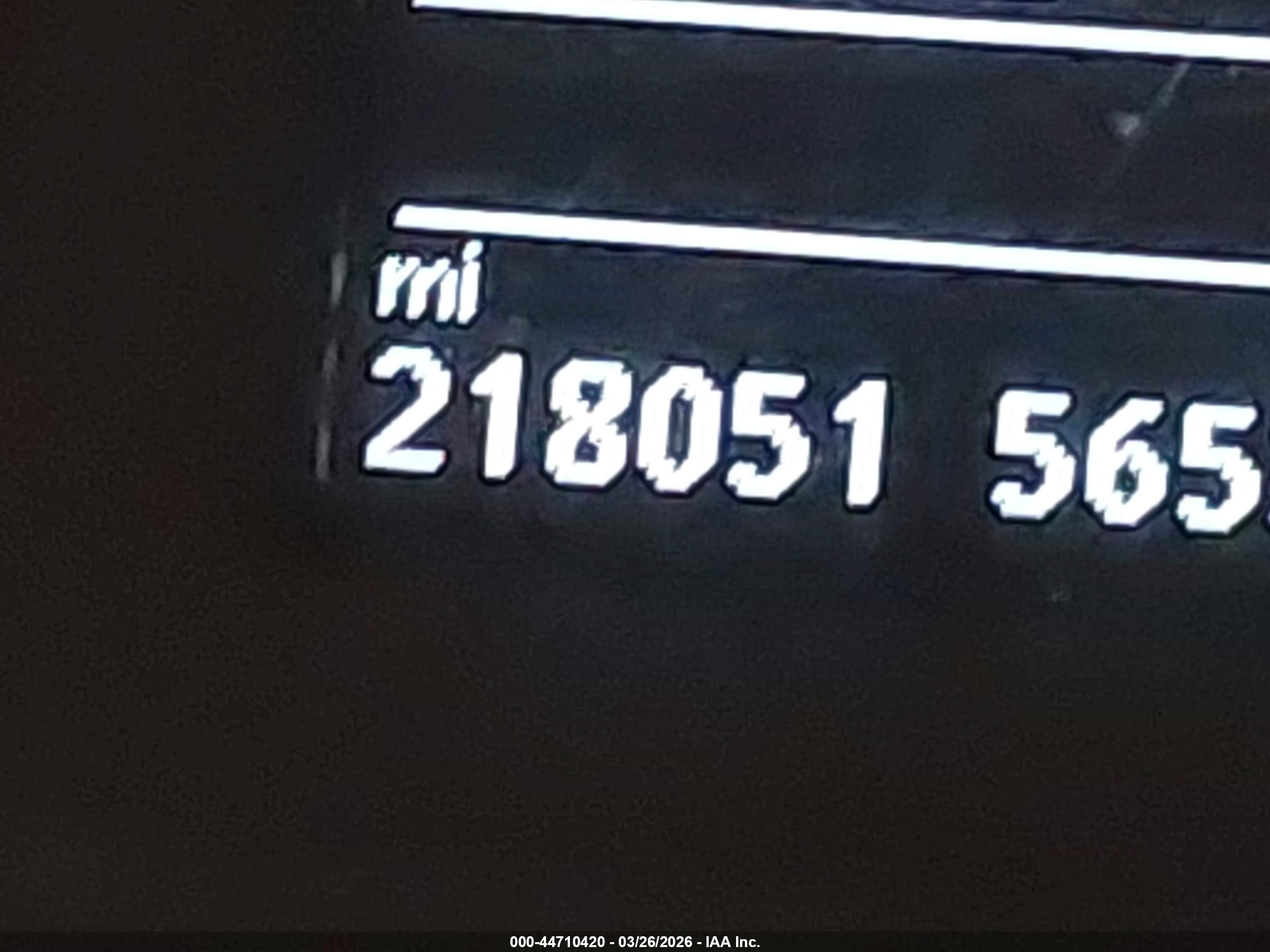 VOLKSWAGEN PASSAT image 7