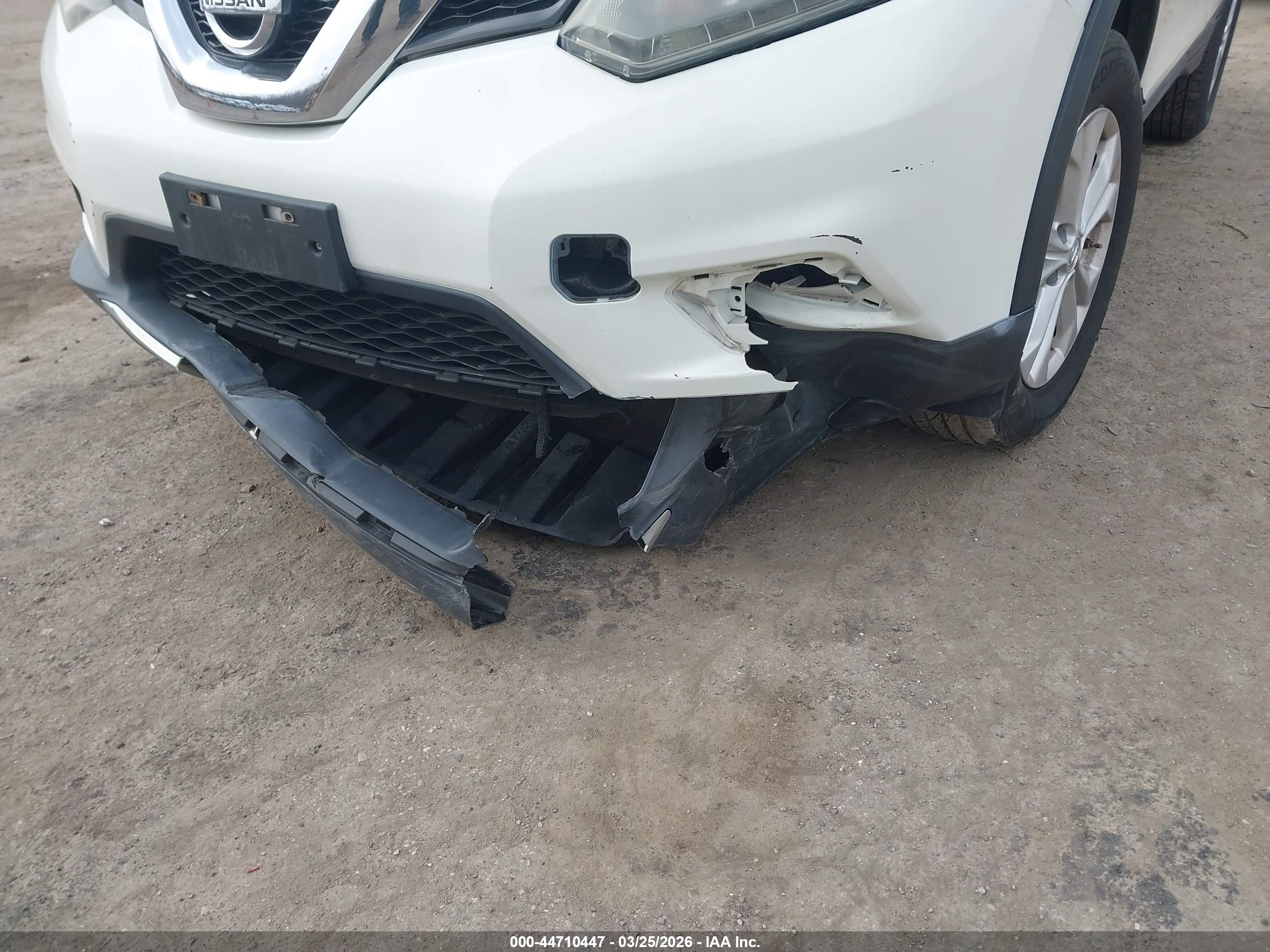 NISSAN ROGUE image 6