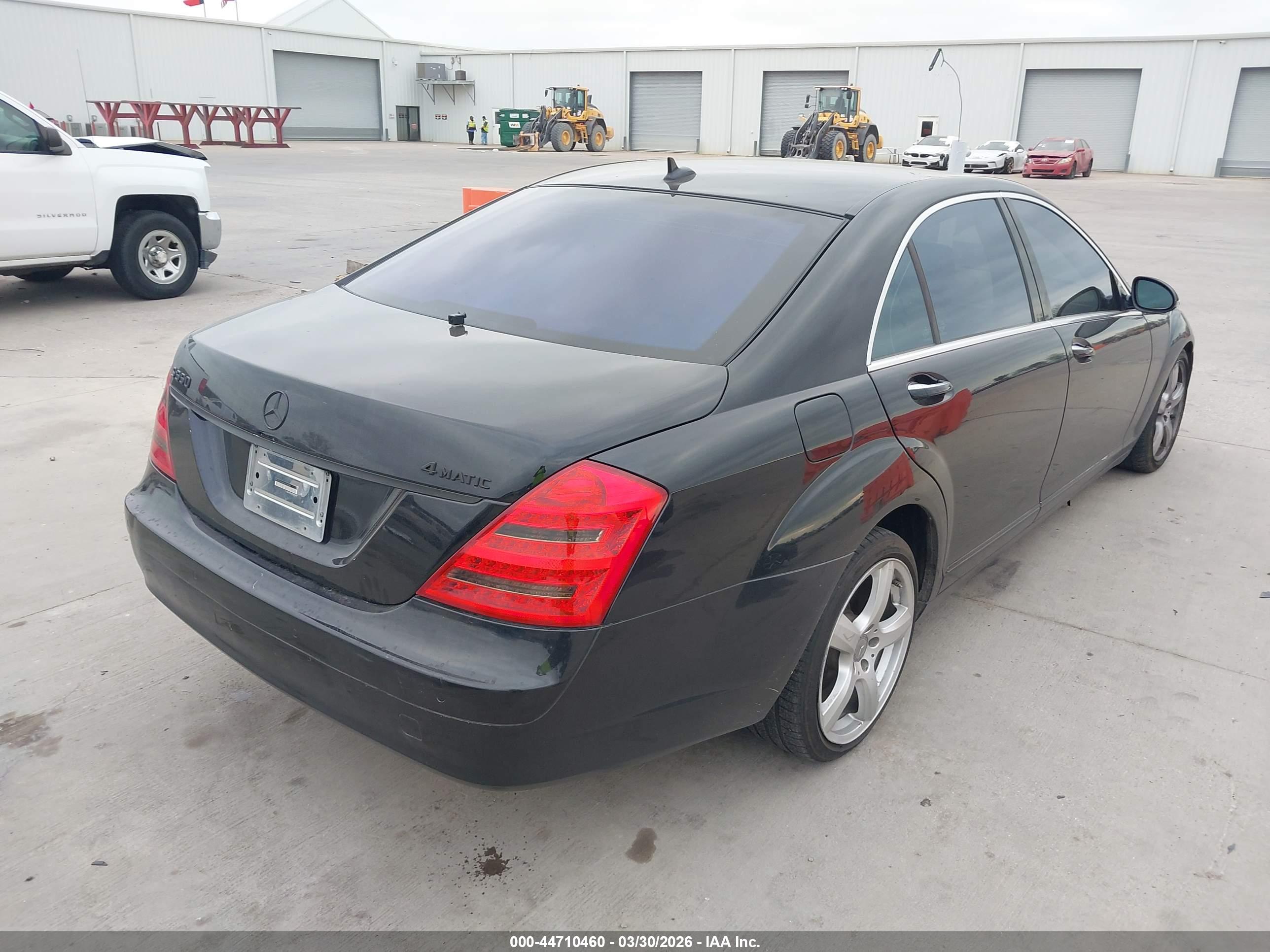 MERCEDES-BENZ S image 4