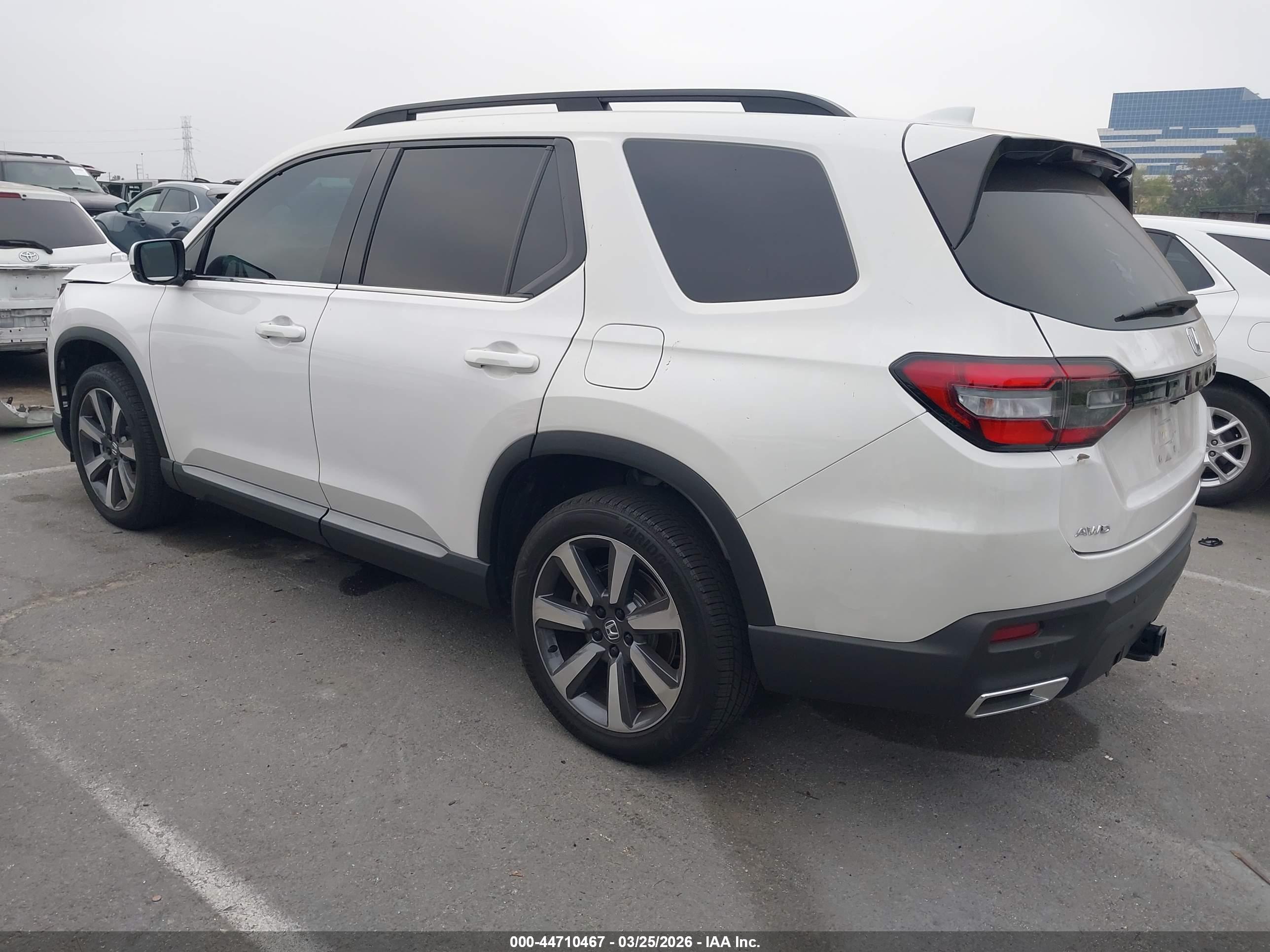HONDA PILOT image 3