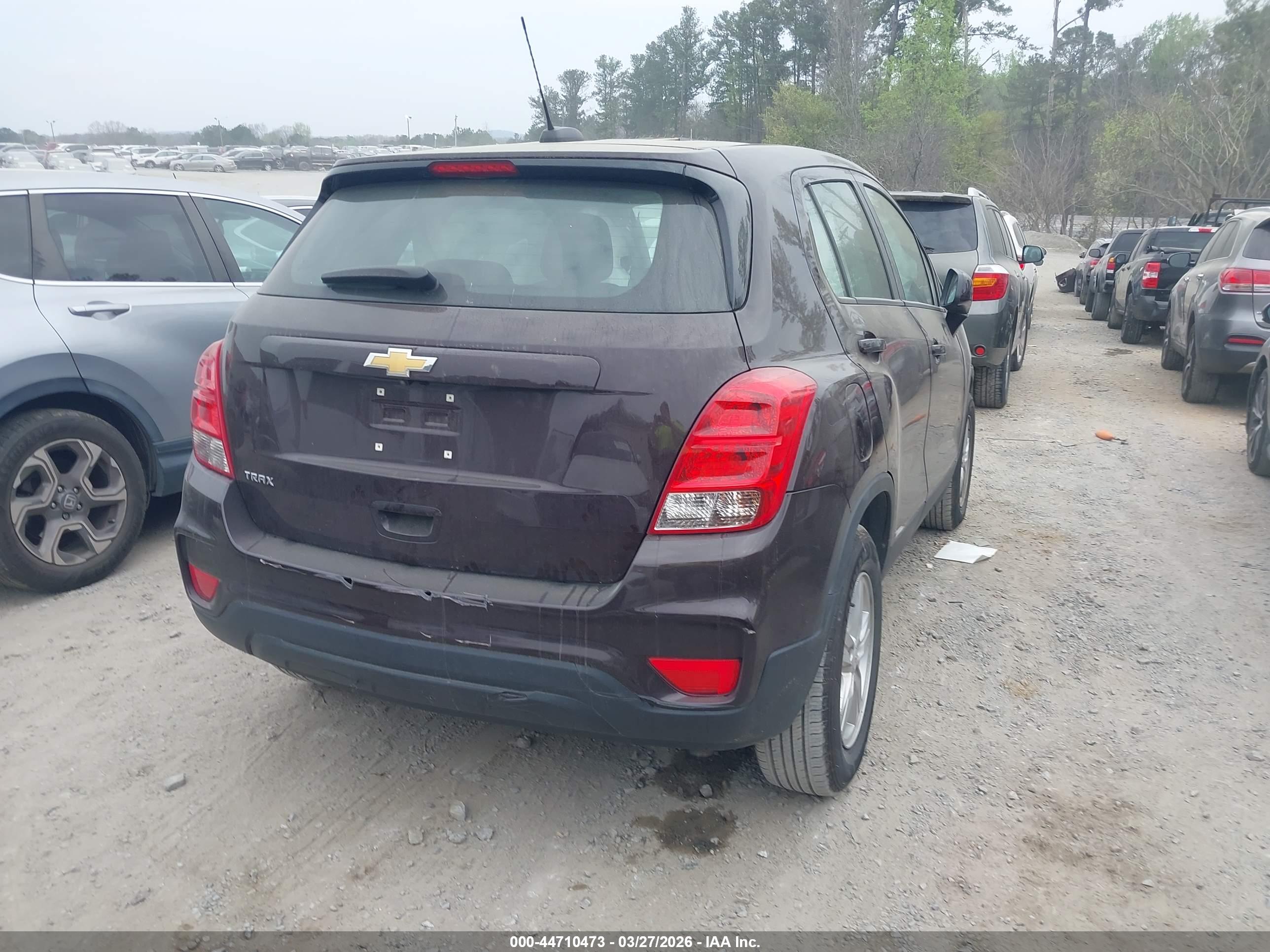 CHEVROLET TRAX image 4