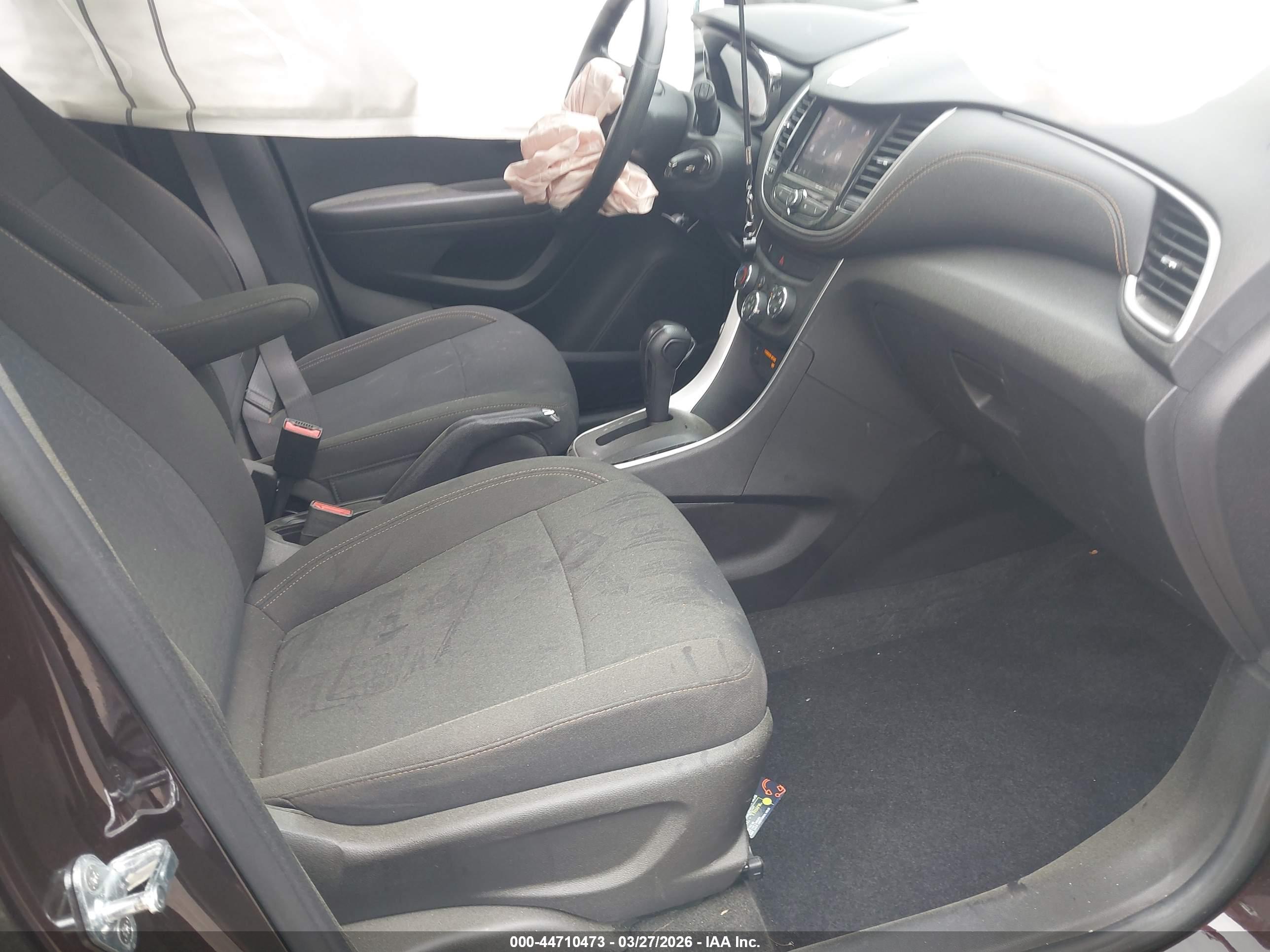CHEVROLET TRAX image 5