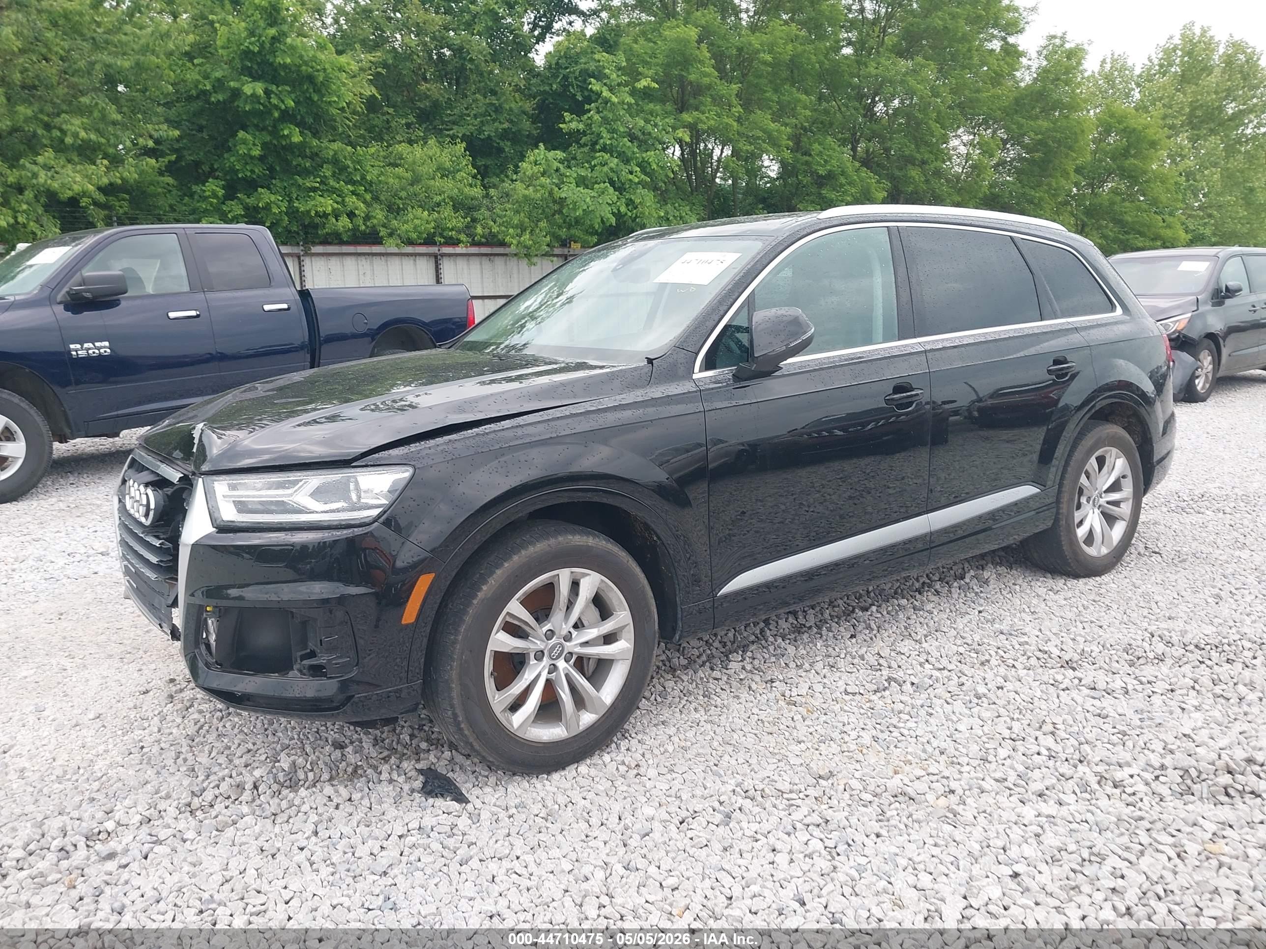 AUDI Q7 image 2