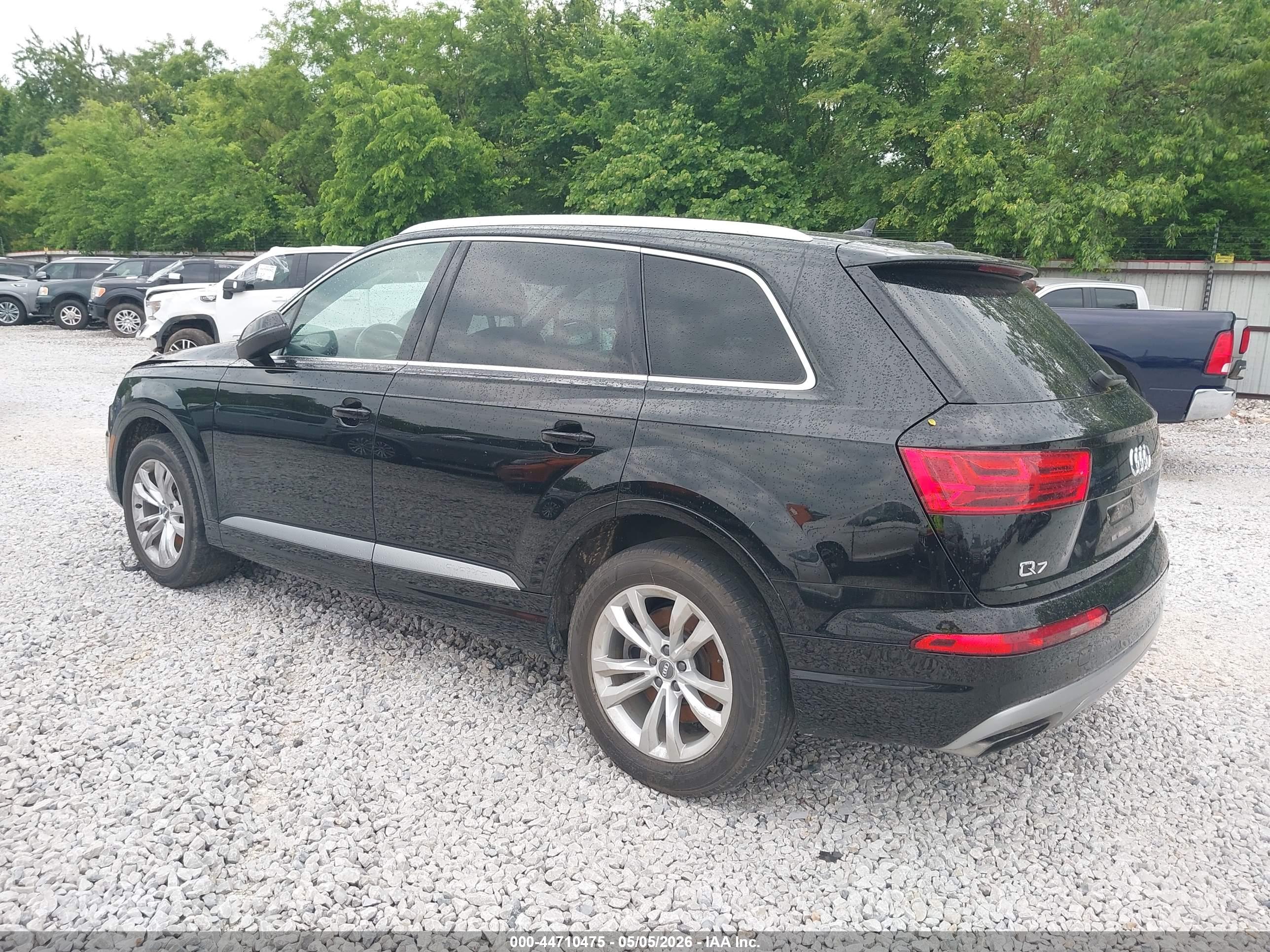 AUDI Q7 image 3