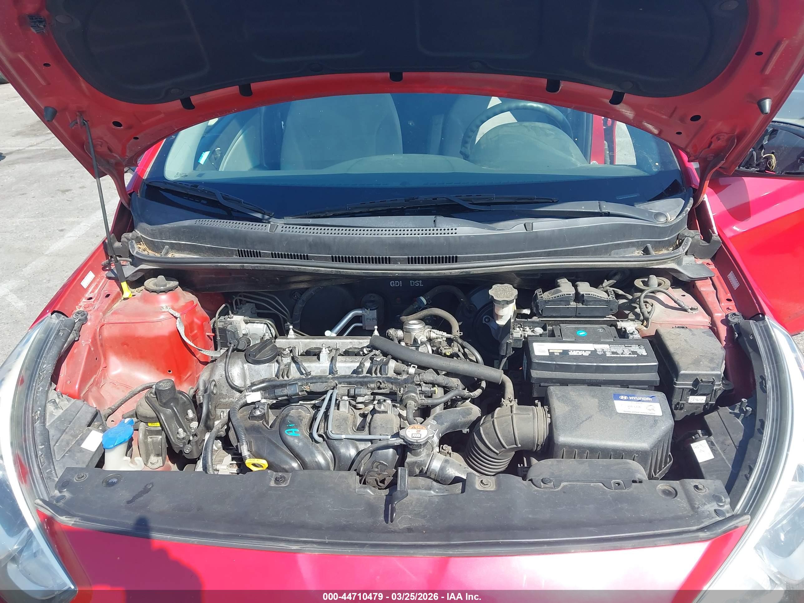 HYUNDAI ACCENT image 10
