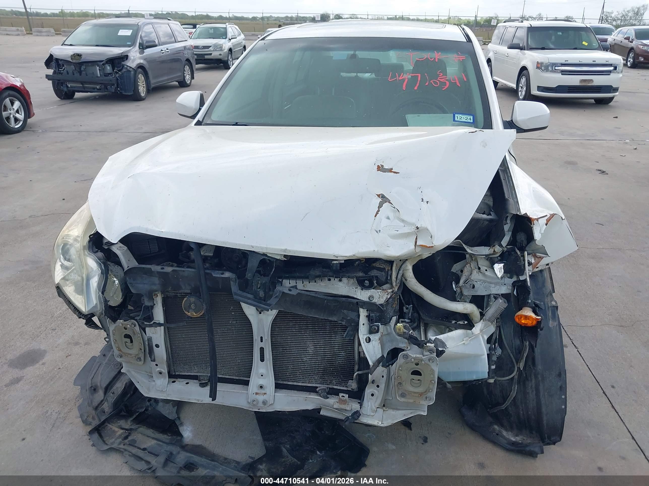 SUBARU LEGACY image 6