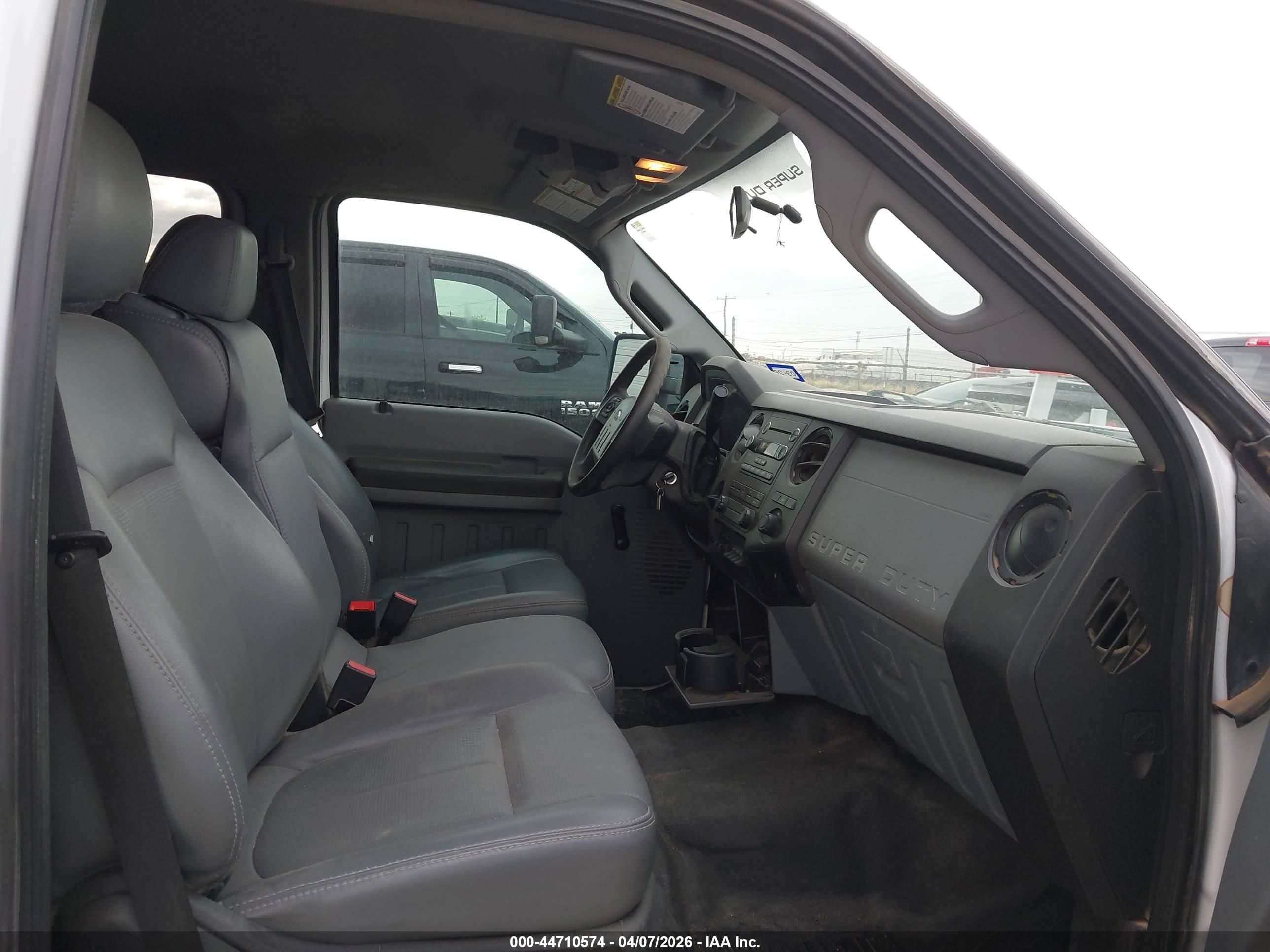 FORD F-350 image 7
