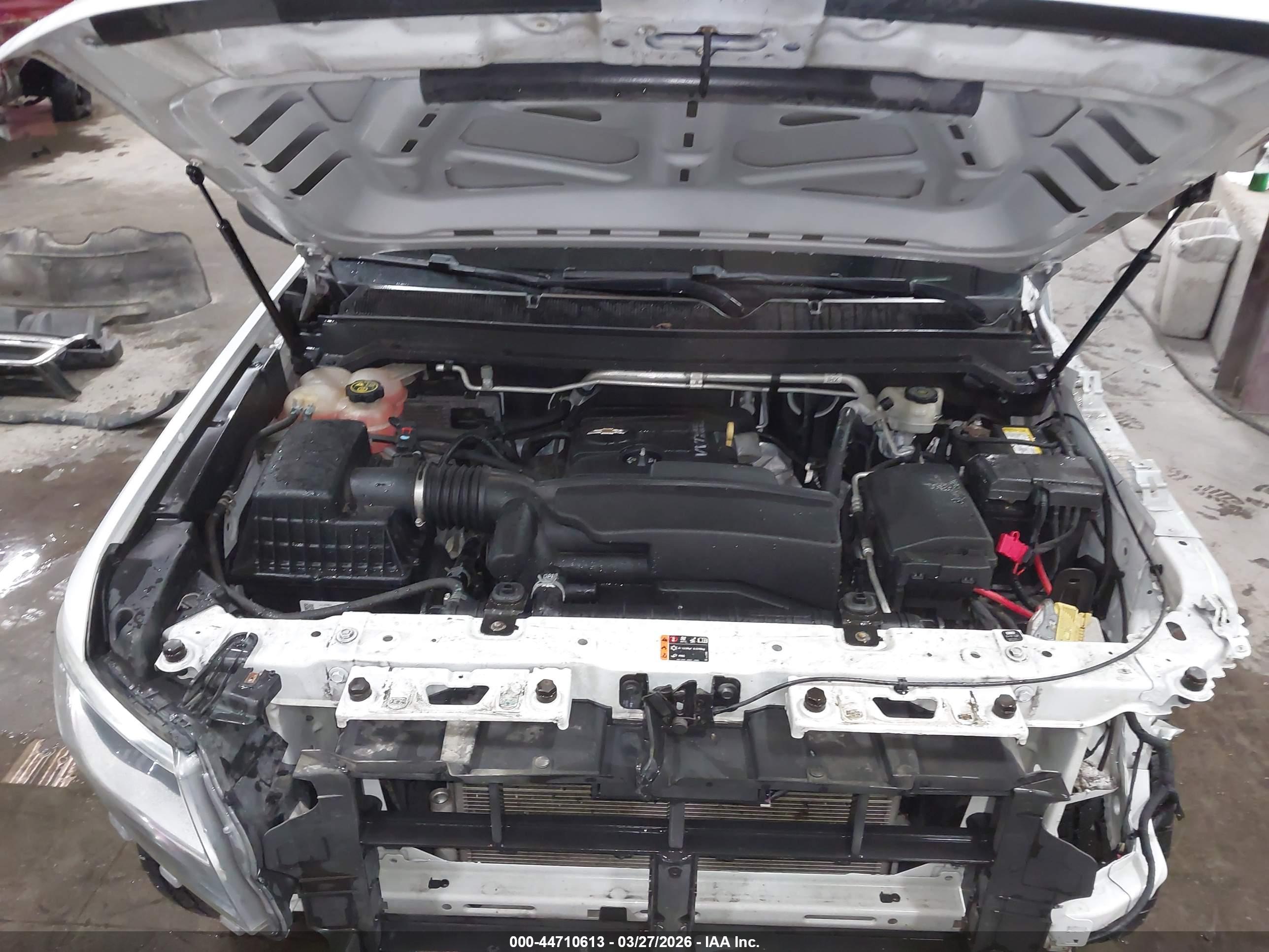 CHEVROLET COLORADO image 10