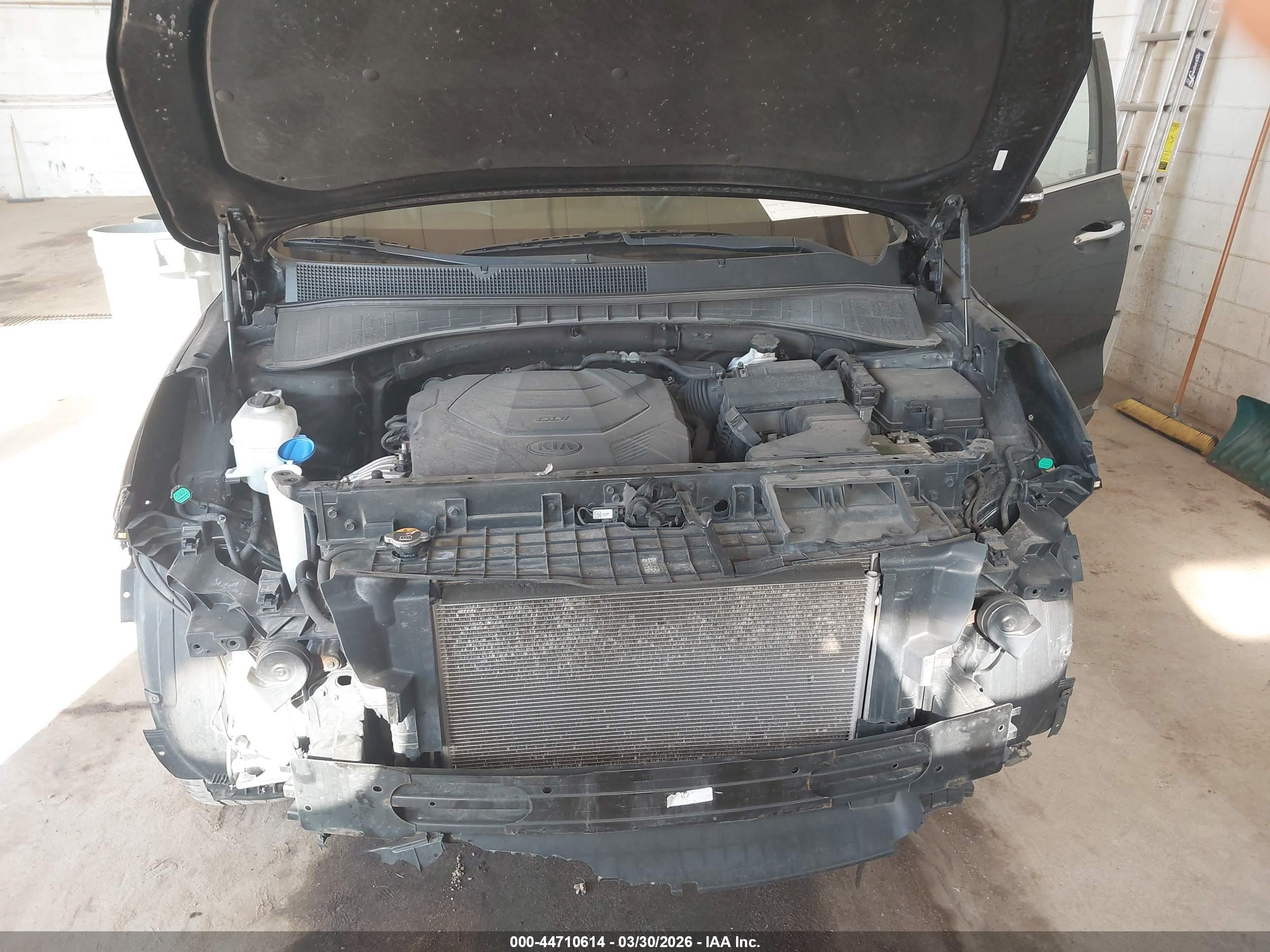 KIA SORENTO image 6