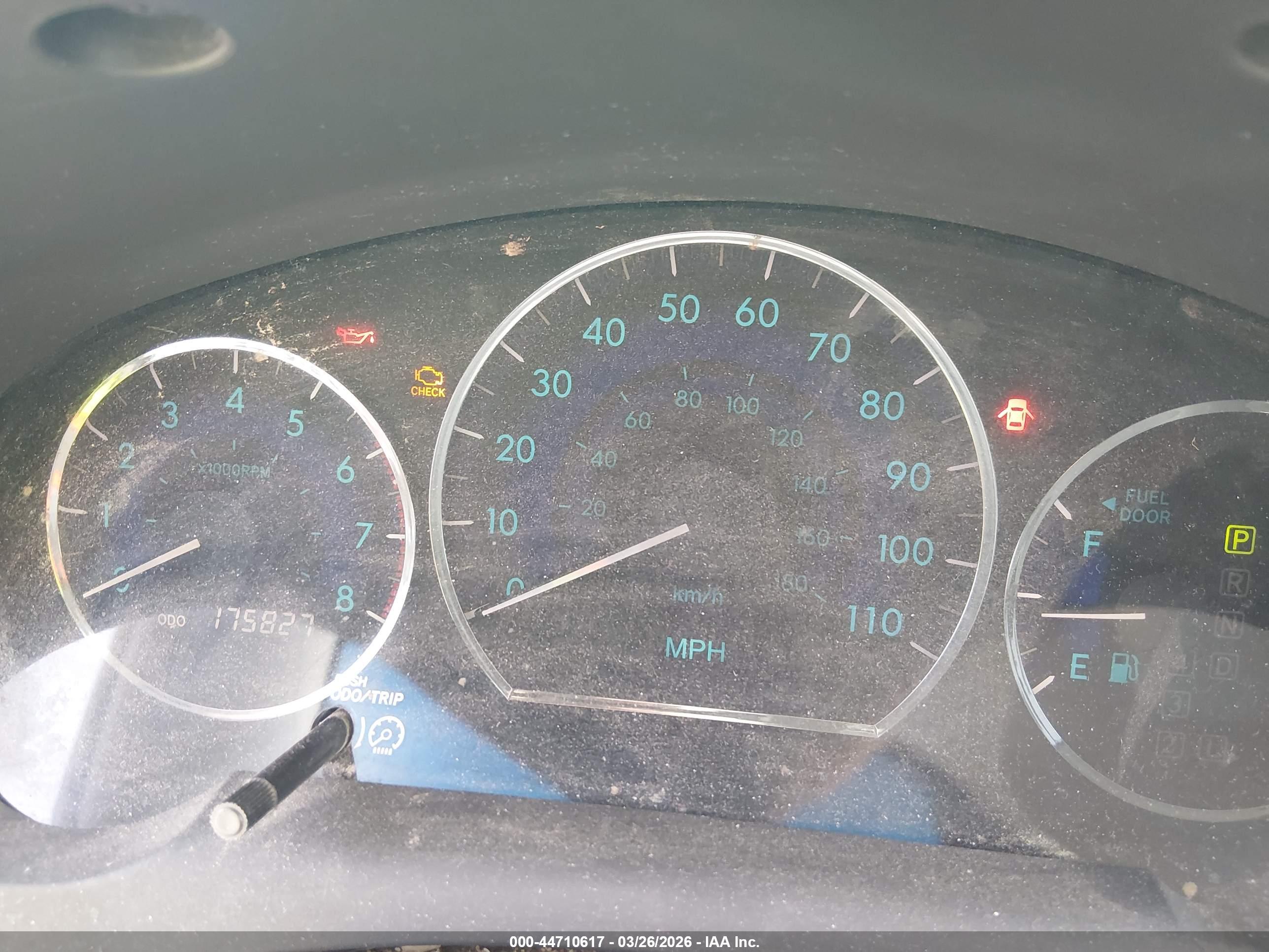 TOYOTA SIENNA image 7