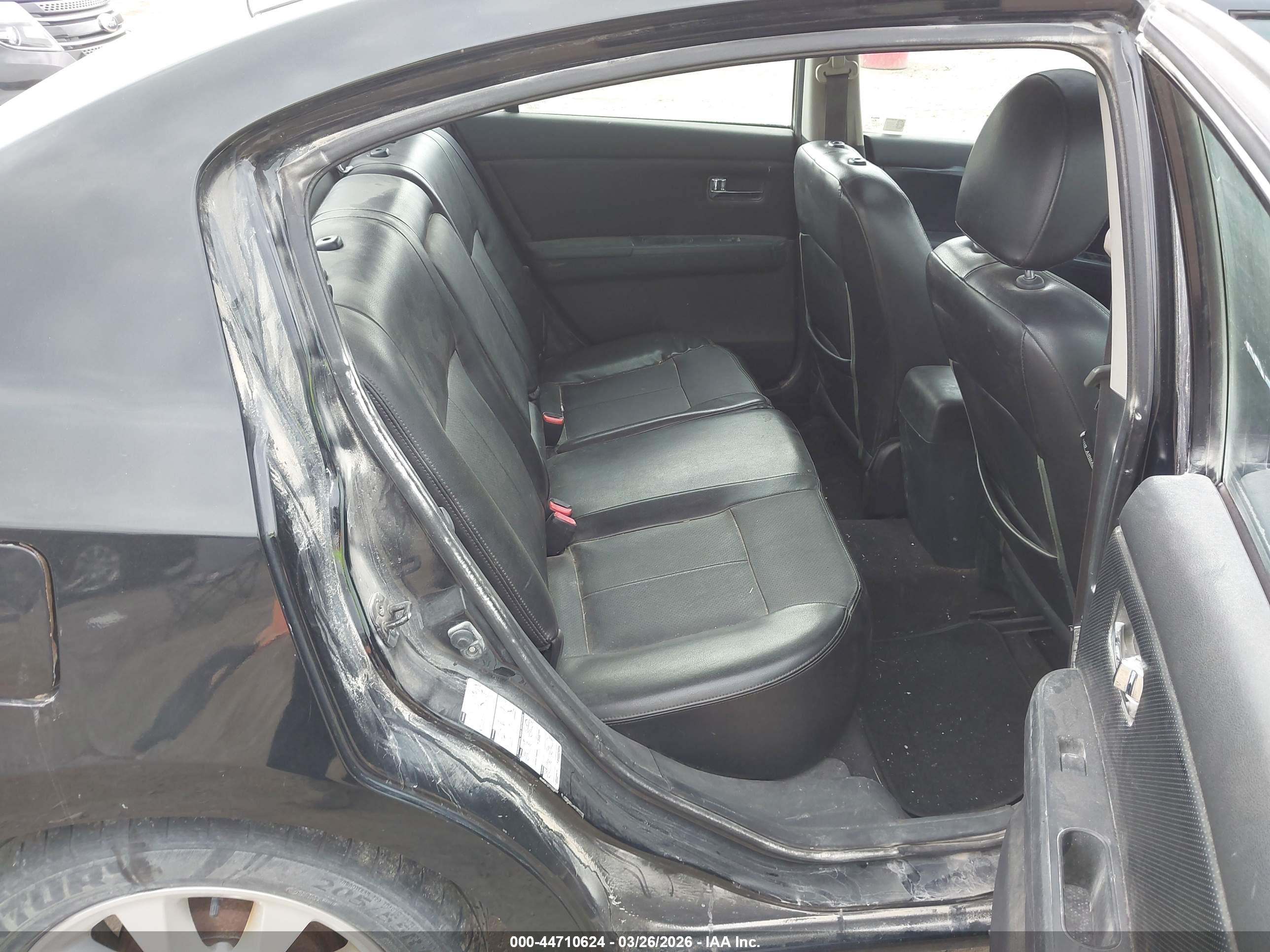 NISSAN SENTRA image 8