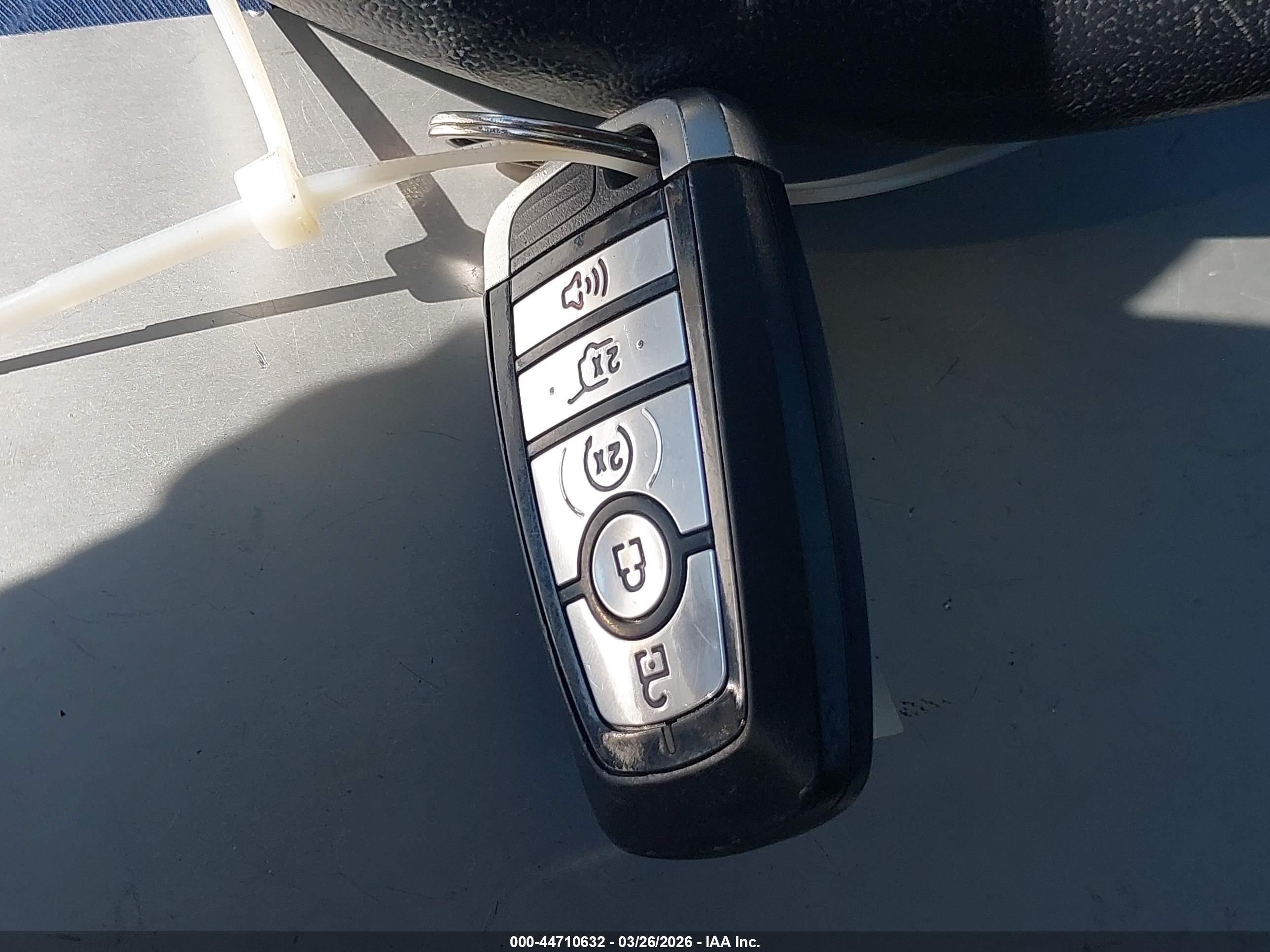 FORD EXPLORER image 11