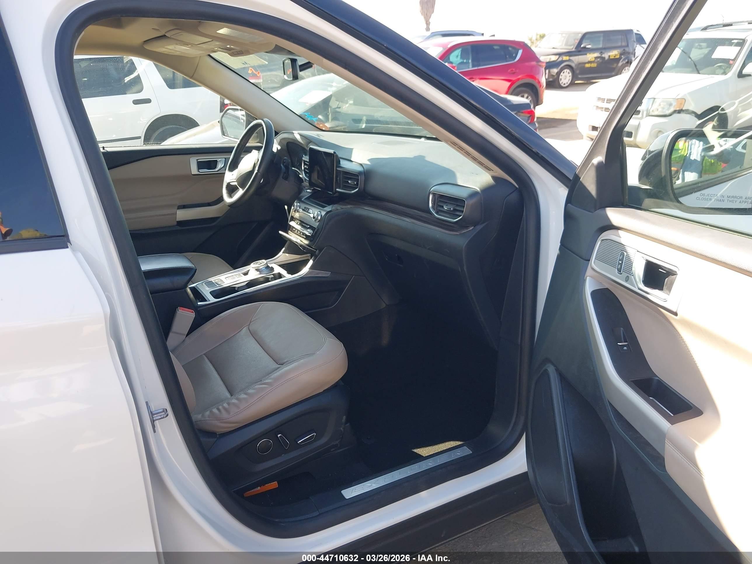 FORD EXPLORER image 5