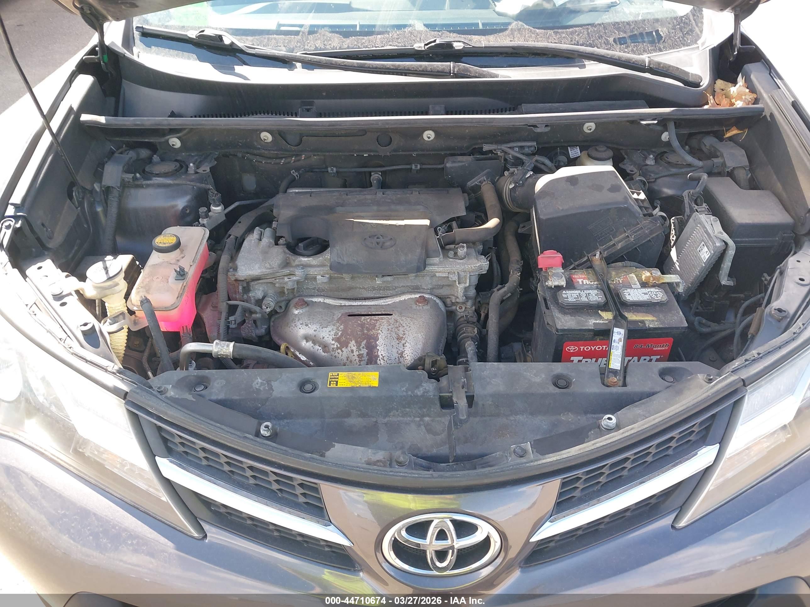 TOYOTA RAV4 image 10
