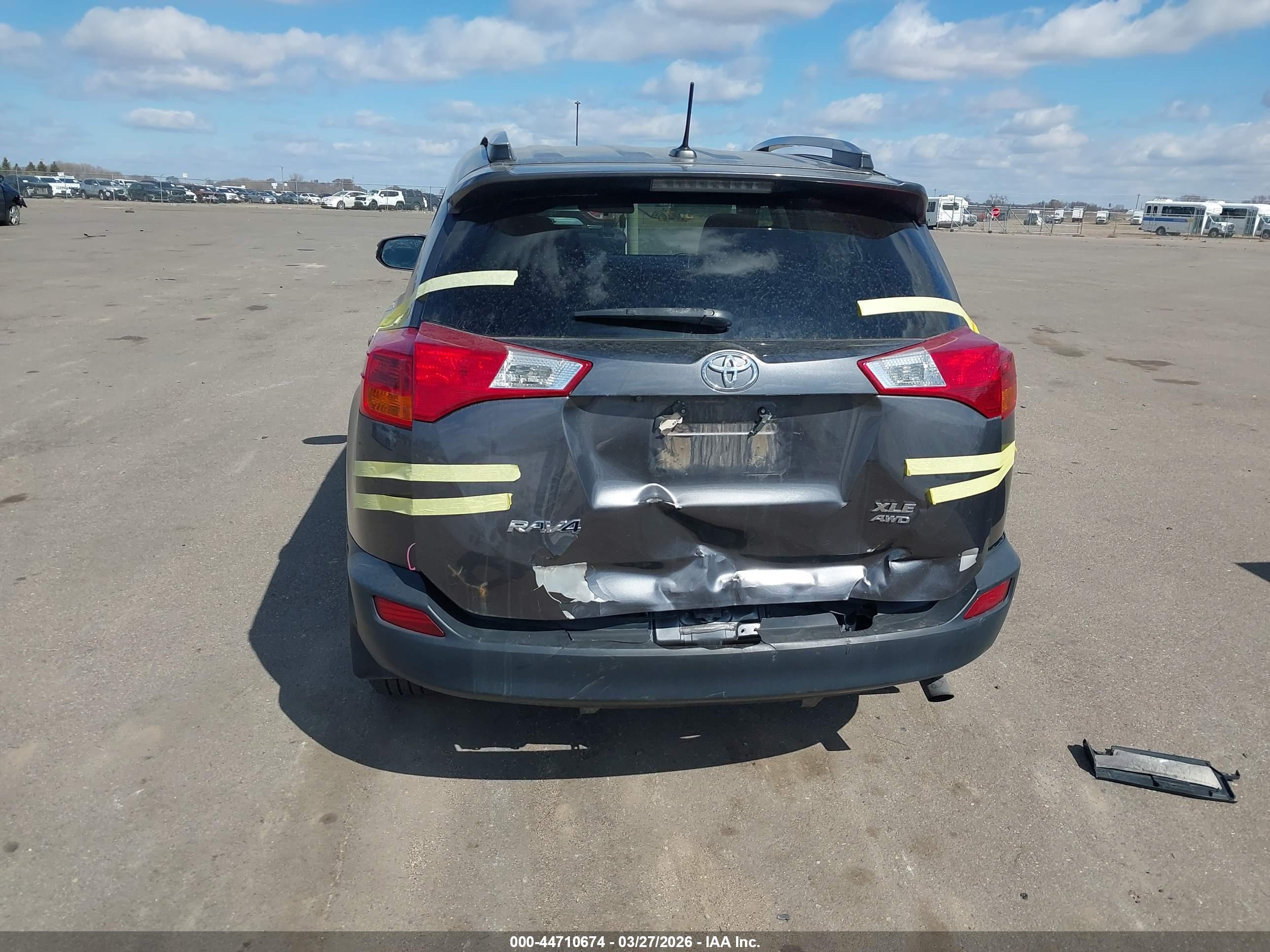 TOYOTA RAV4 image 6
