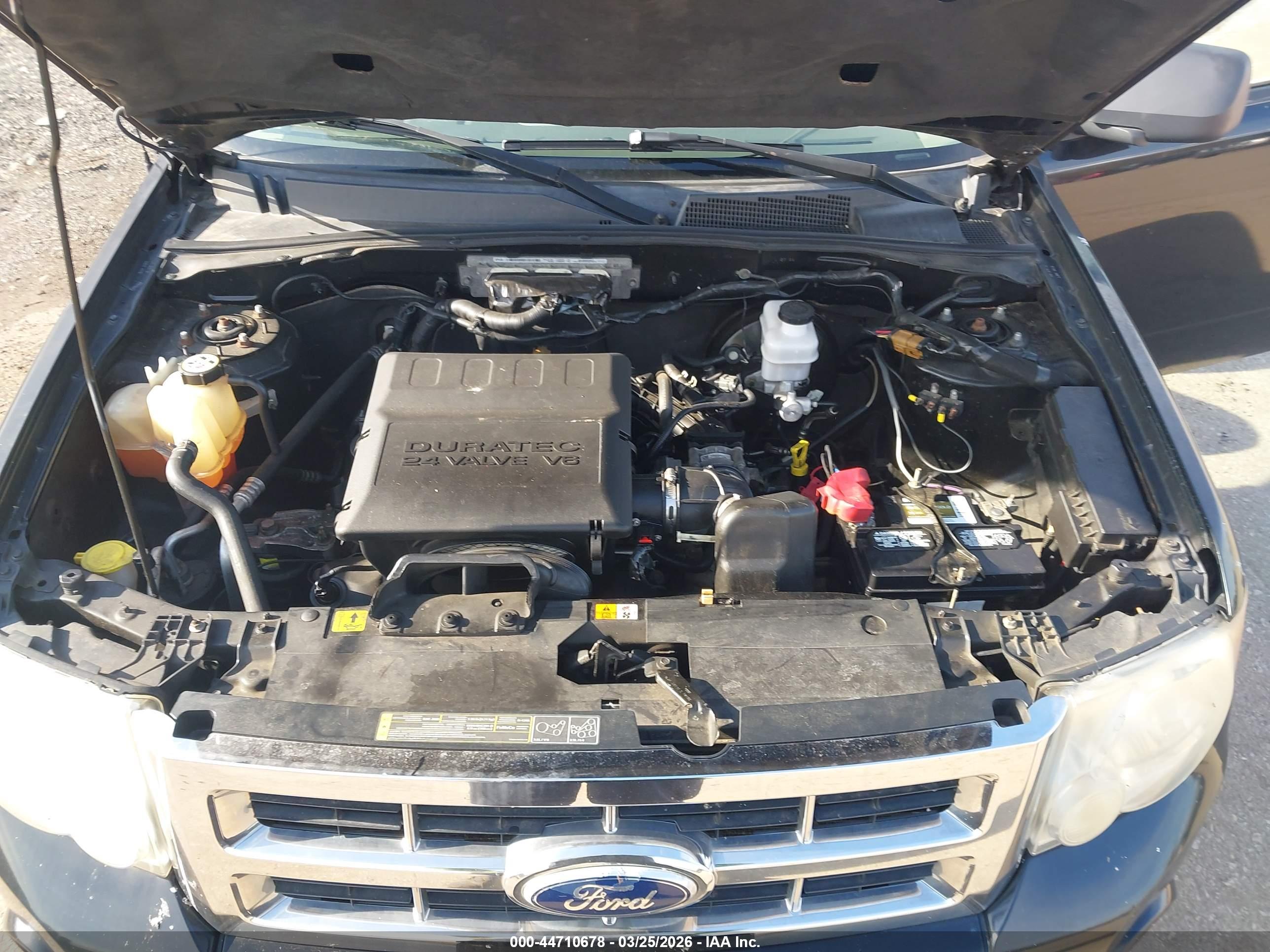 FORD ESCAPE image 10