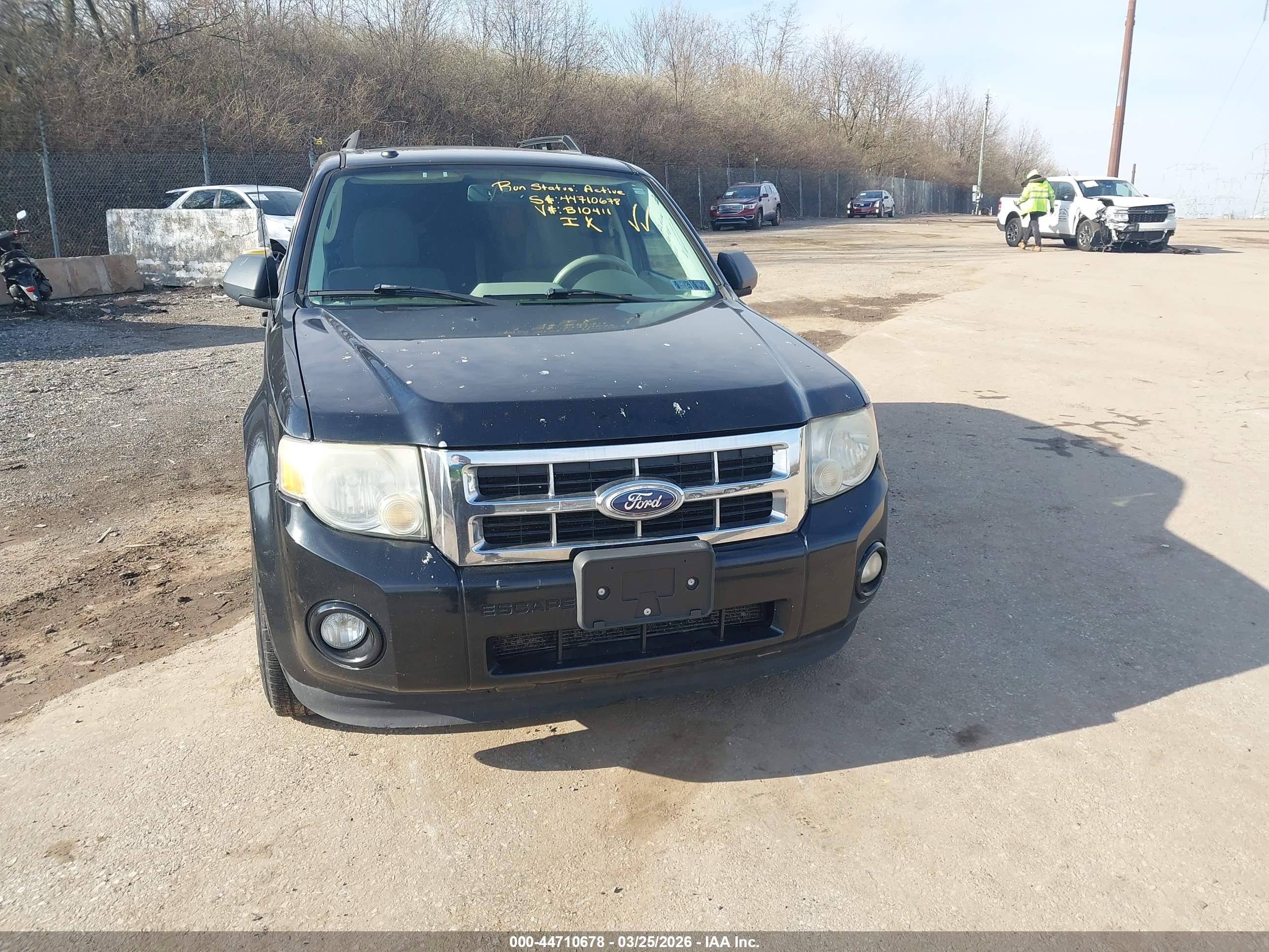 FORD ESCAPE image 6