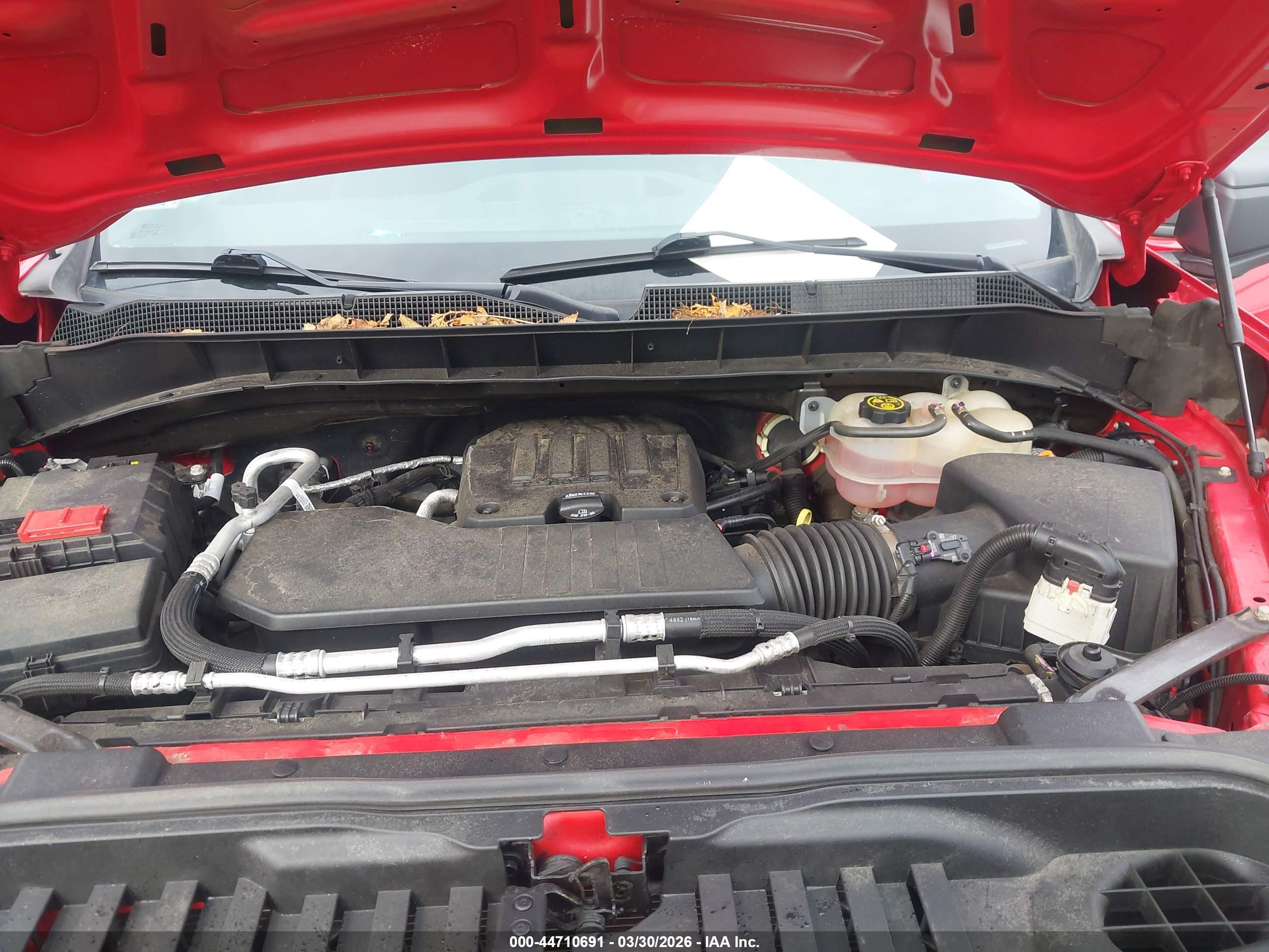 CHEVROLET SILVERADO image 10