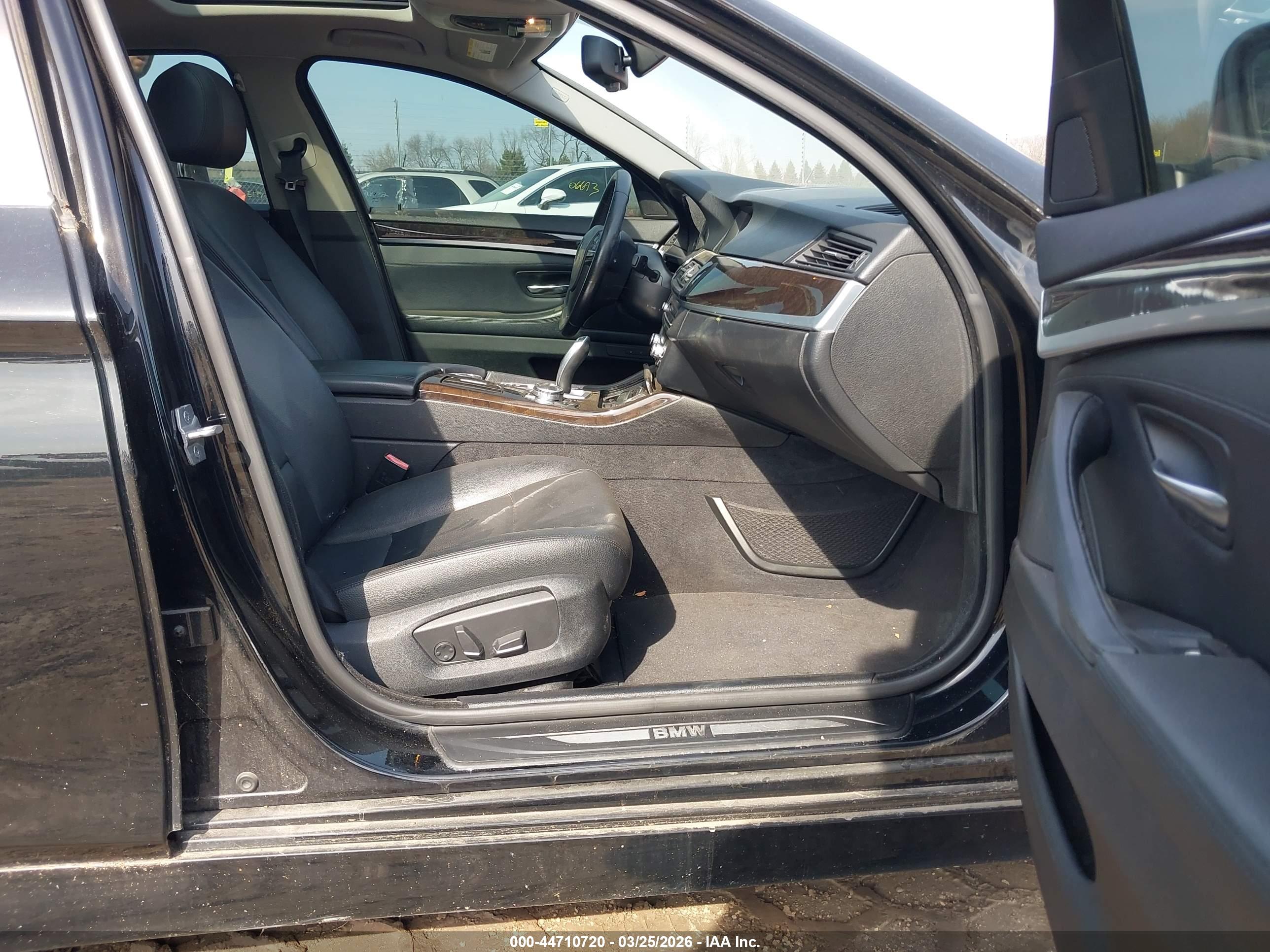 BMW 535I image 5
