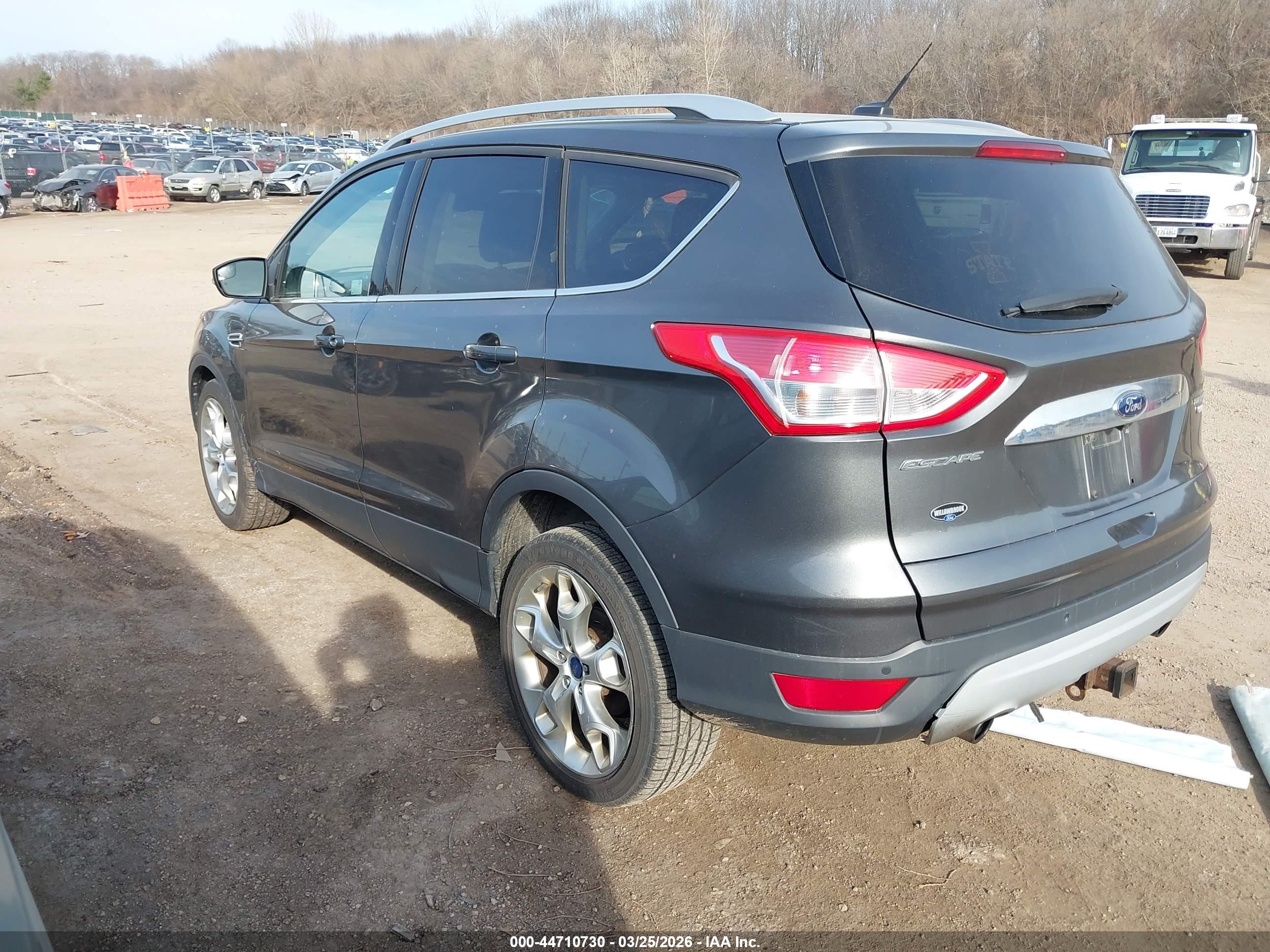 FORD ESCAPE image 3