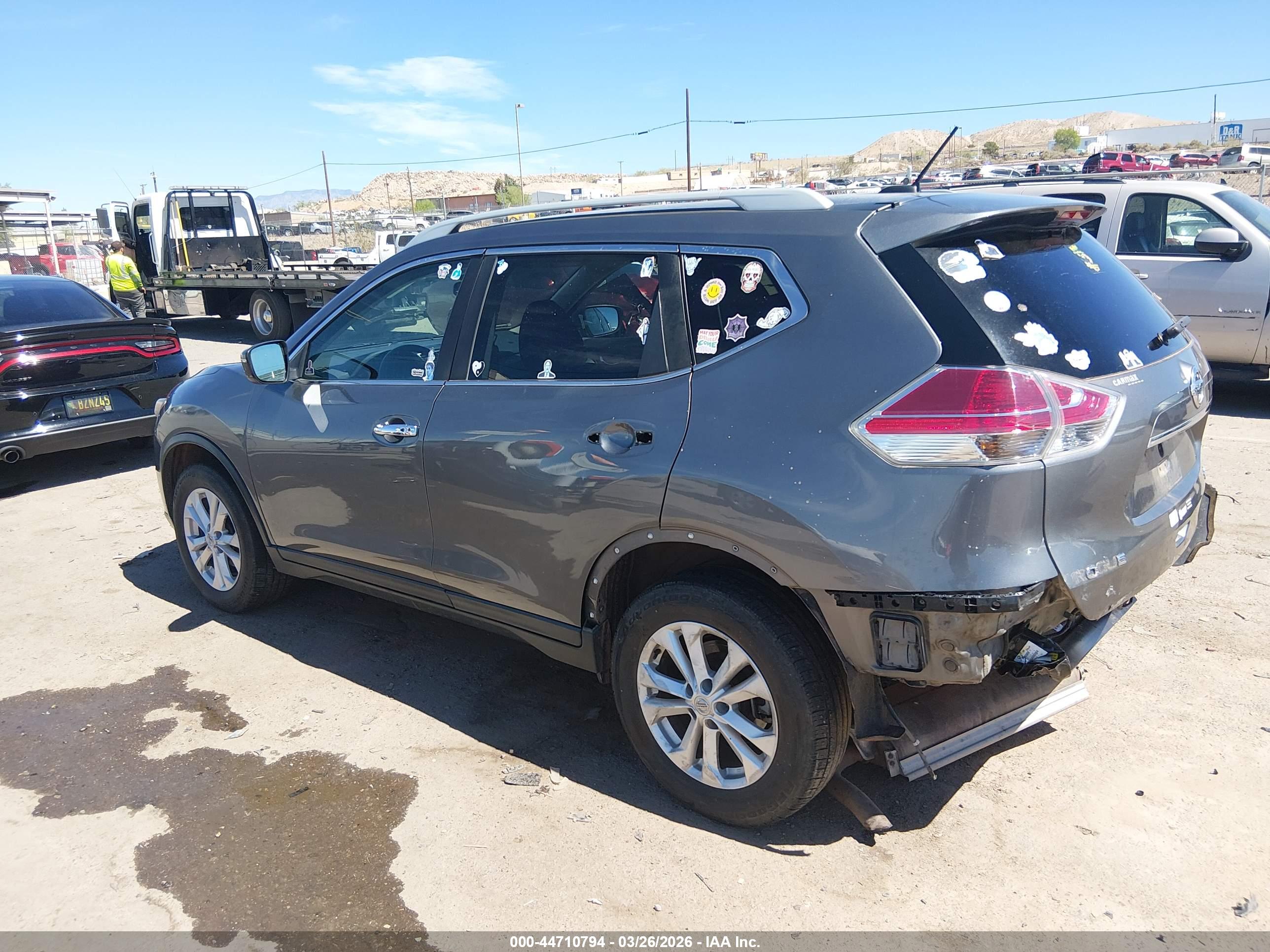 NISSAN ROGUE image 6