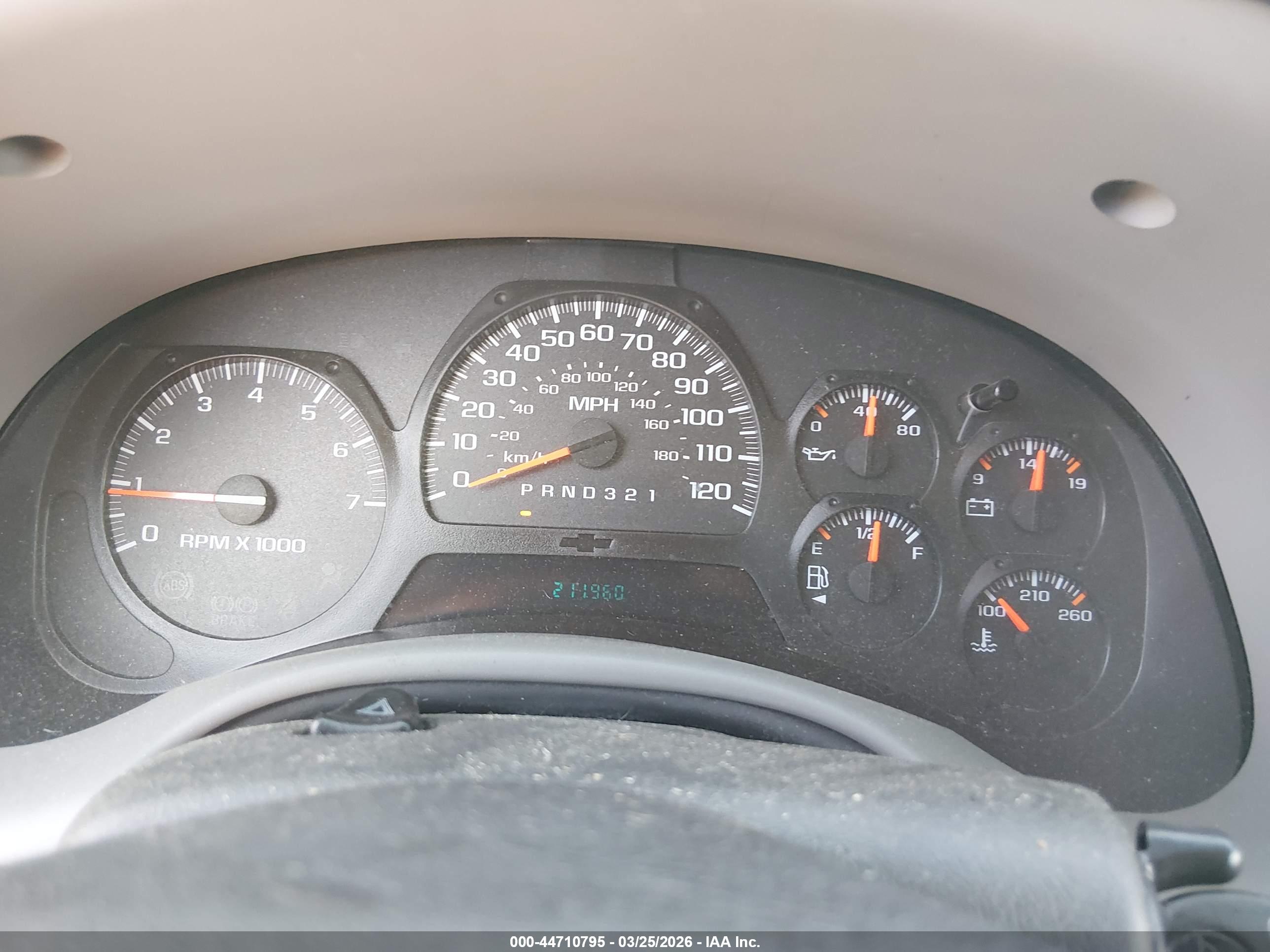 CHEVROLET TRAILBLAZER image 7