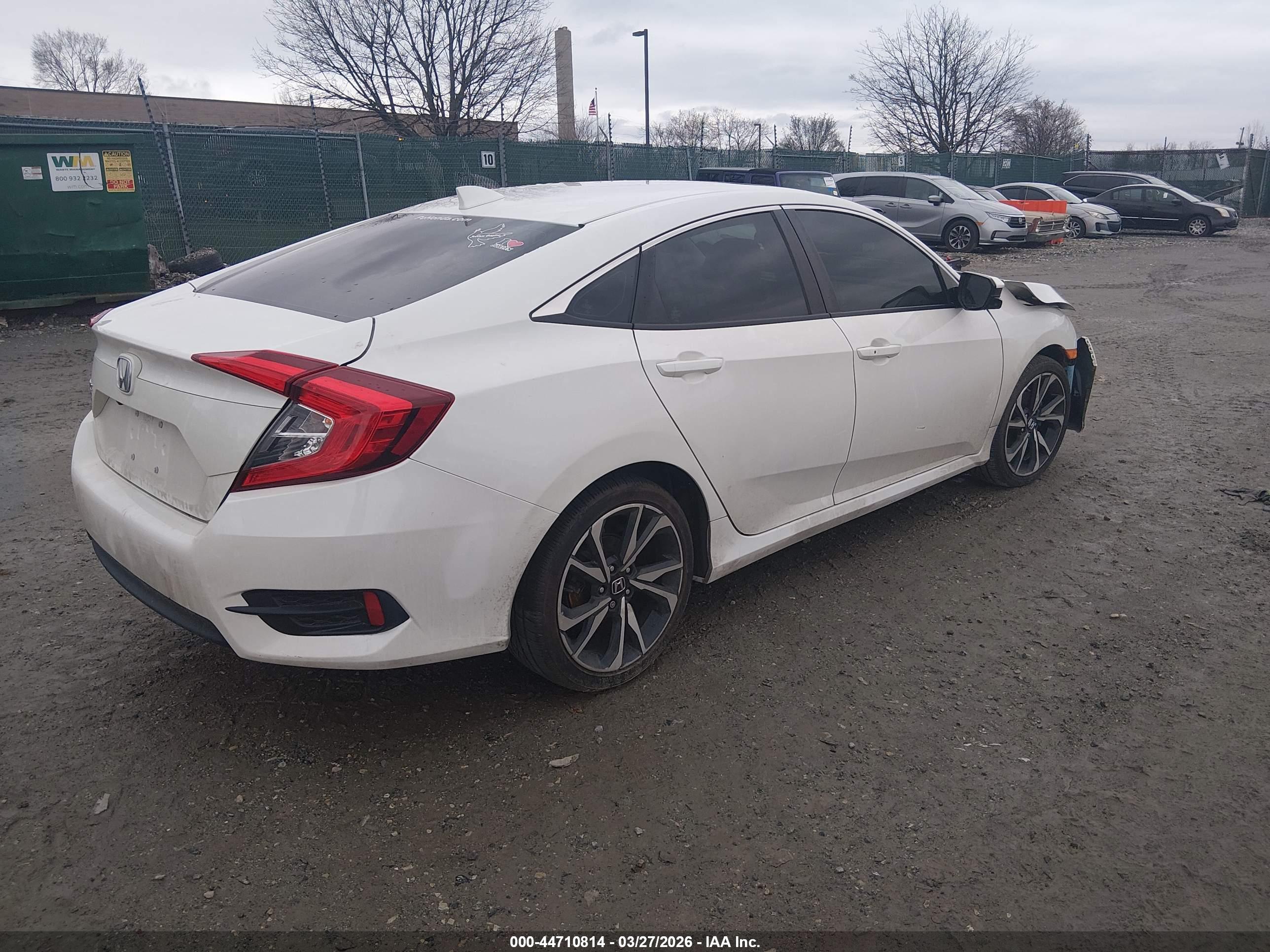 HONDA CIVIC image 4