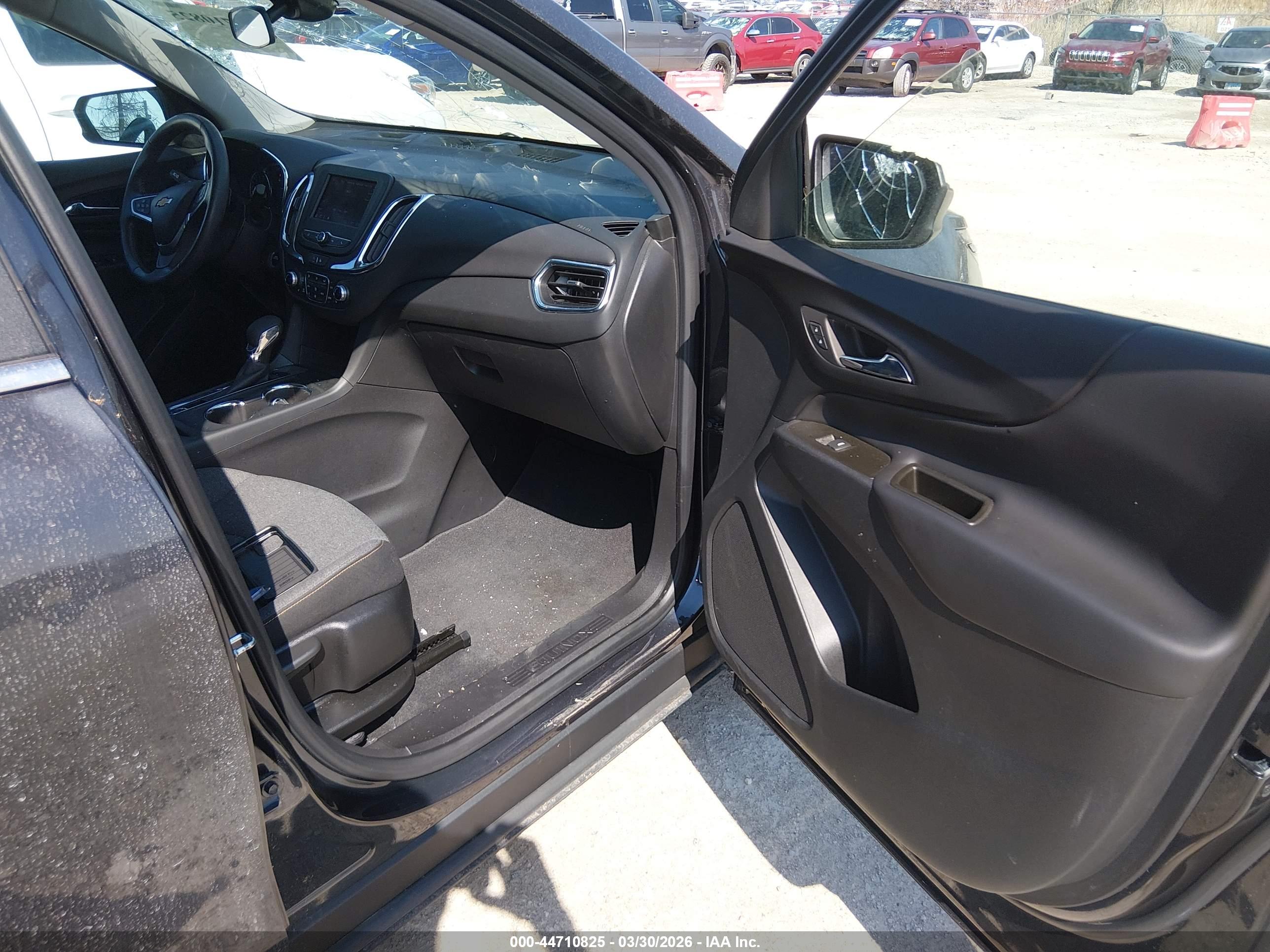 CHEVROLET EQUINOX image 5