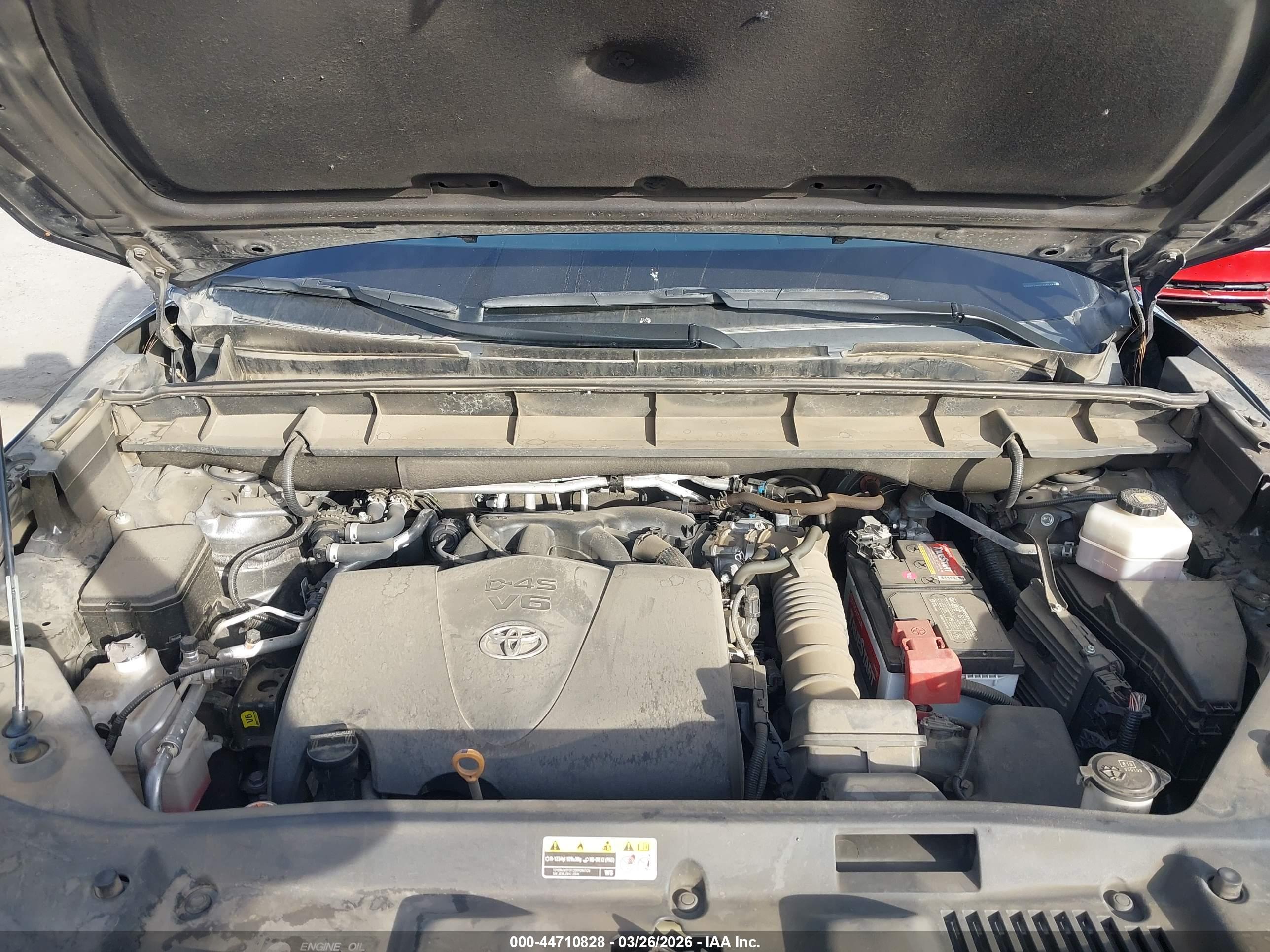 TOYOTA HIGHLANDER image 10
