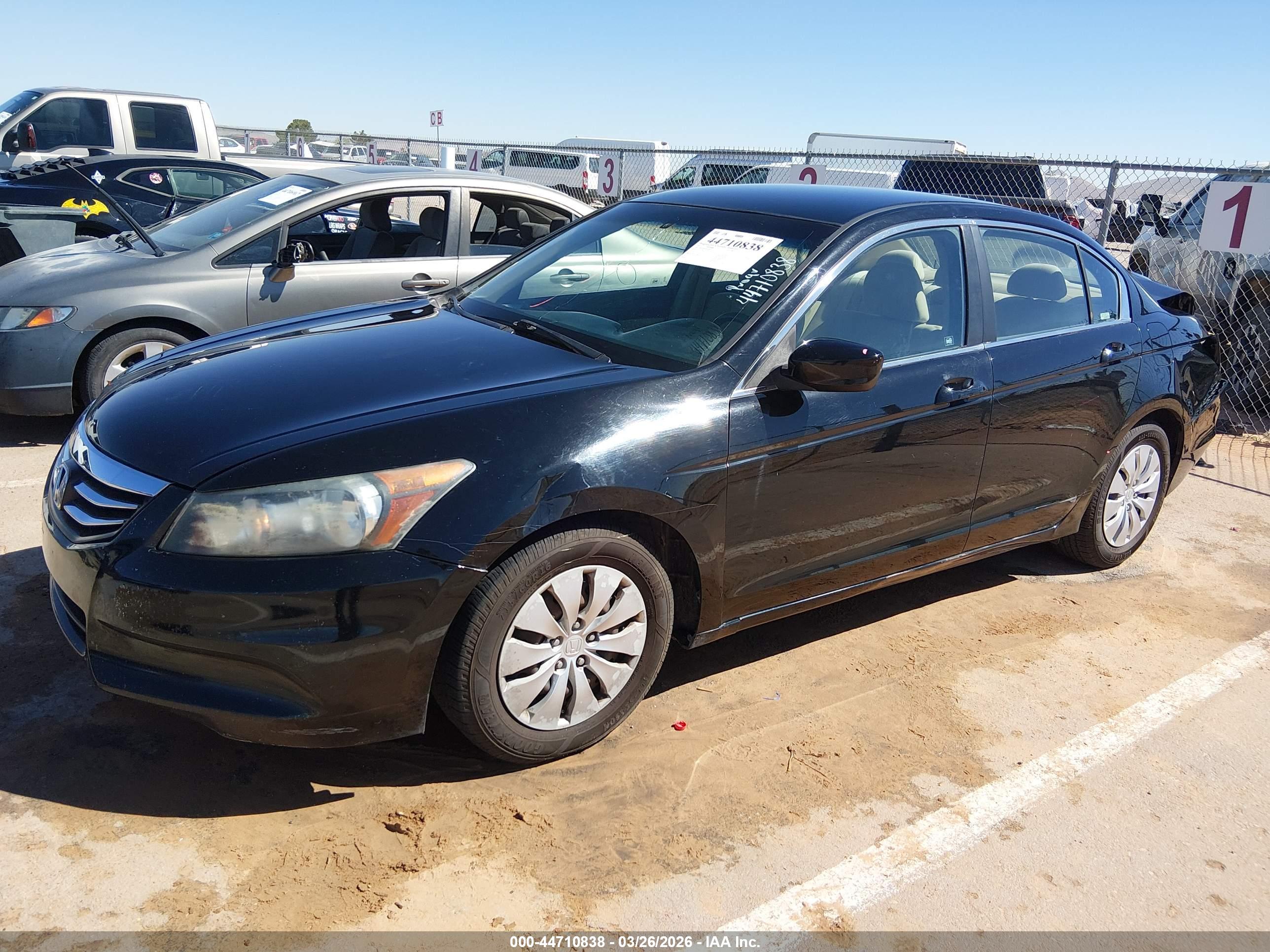 HONDA ACCORD image 2