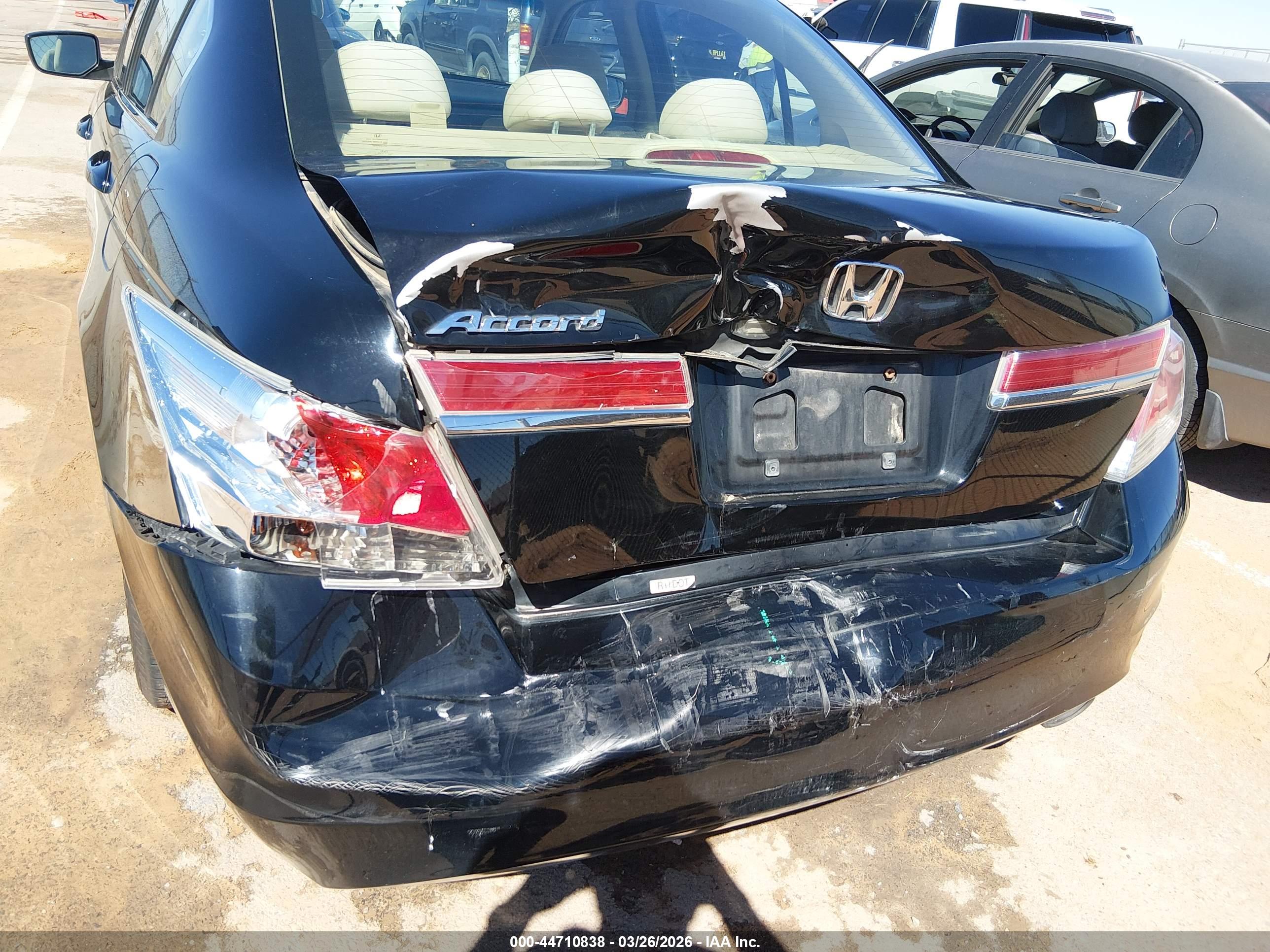 HONDA ACCORD image 6