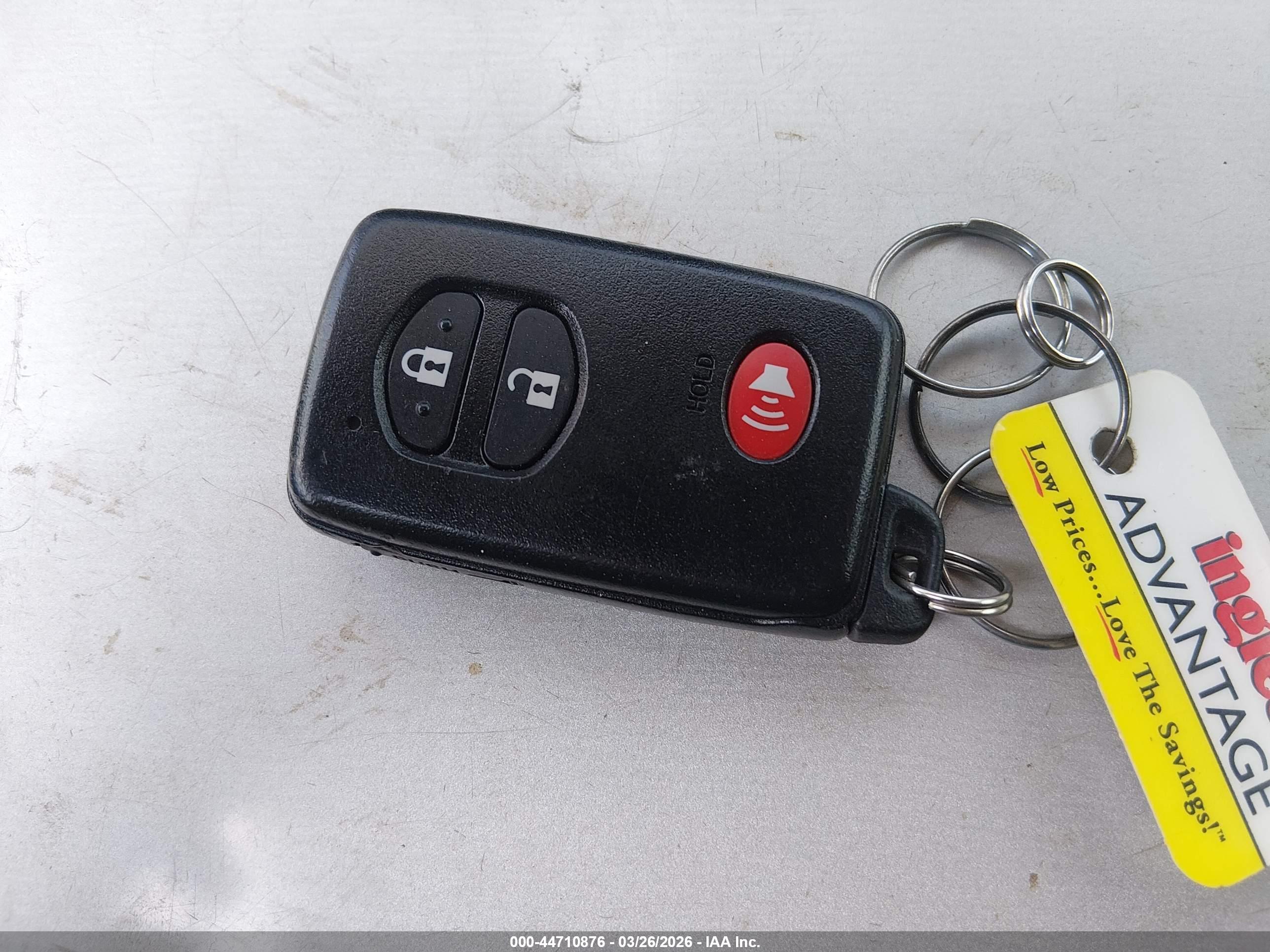 TOYOTA PRIUS image 11