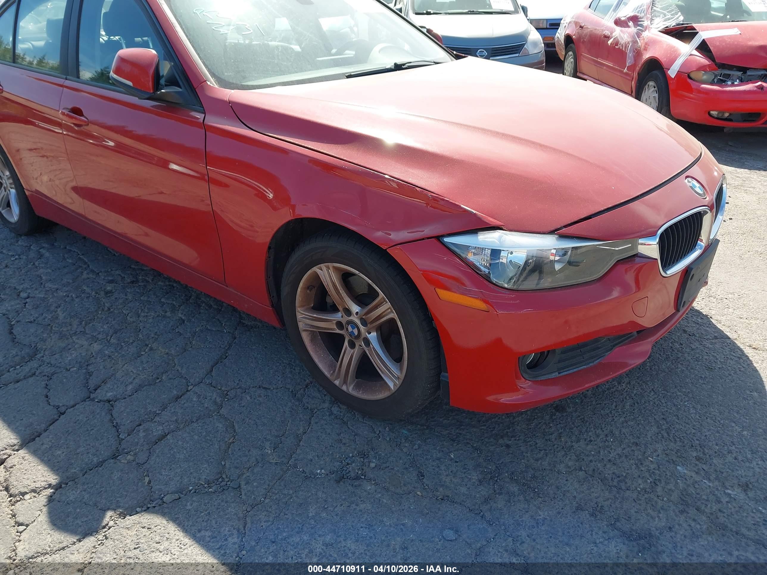 BMW 320I image 6