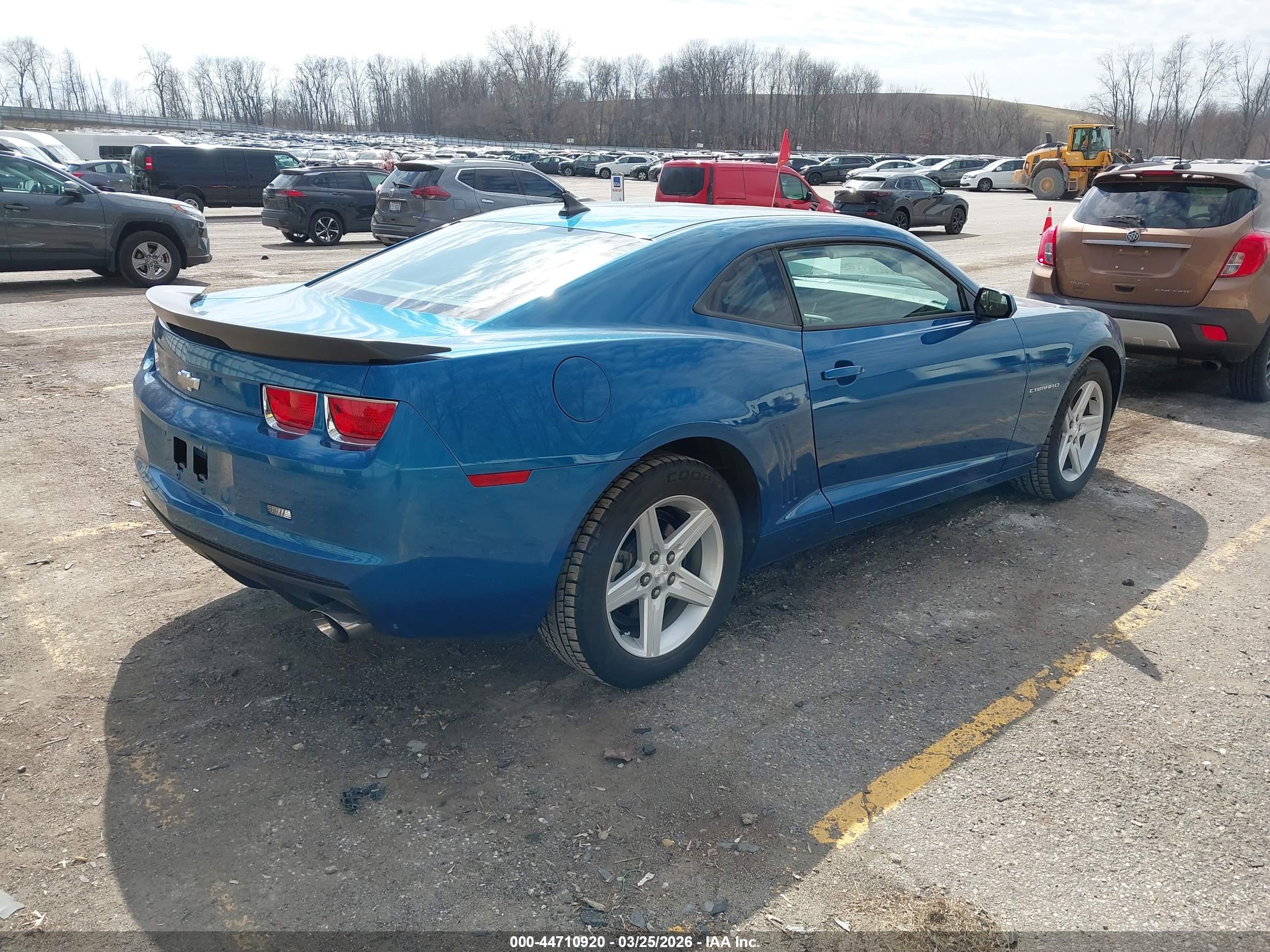 CHEVROLET CAMARO image 4