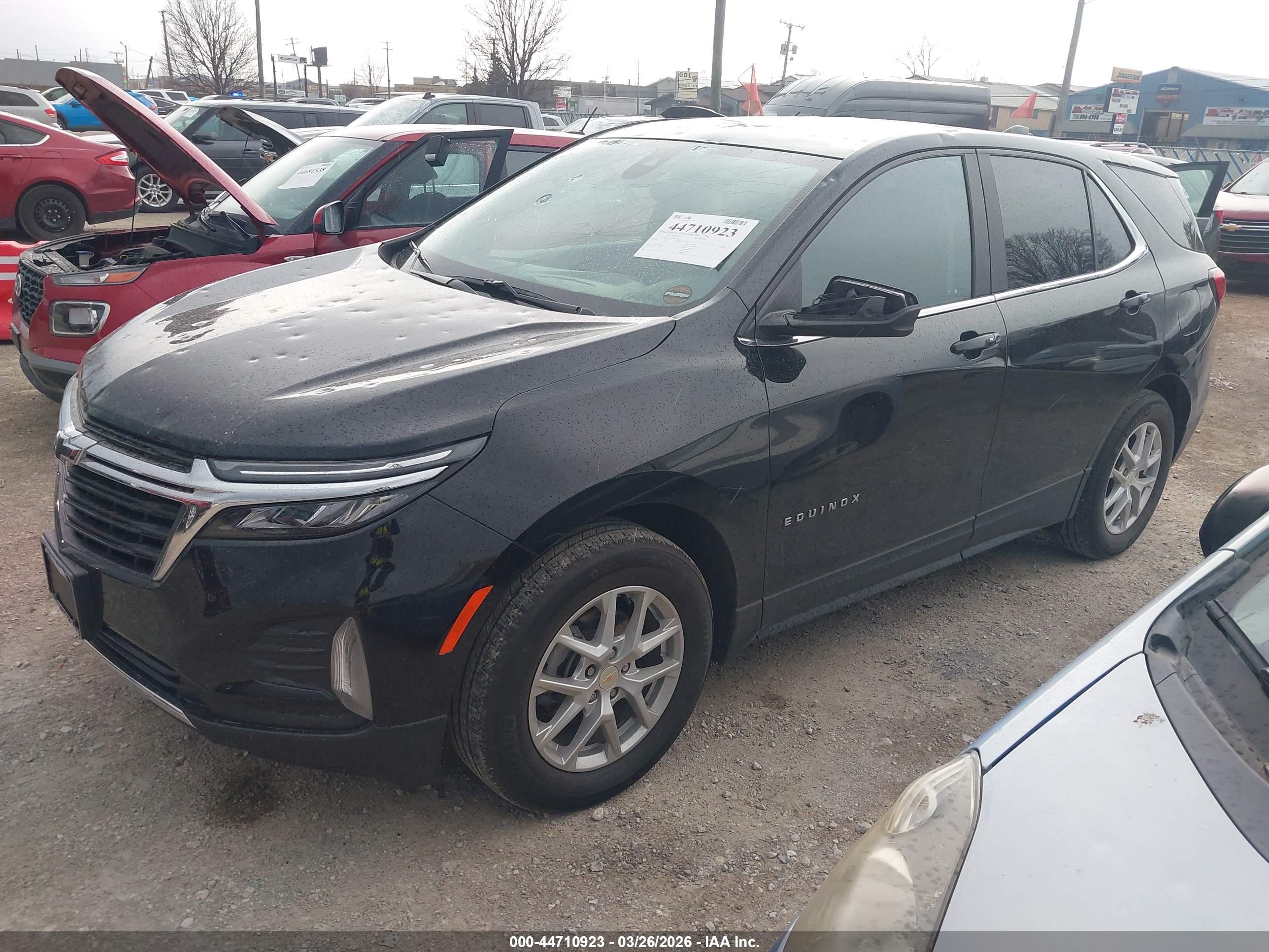 CHEVROLET EQUINOX image 2