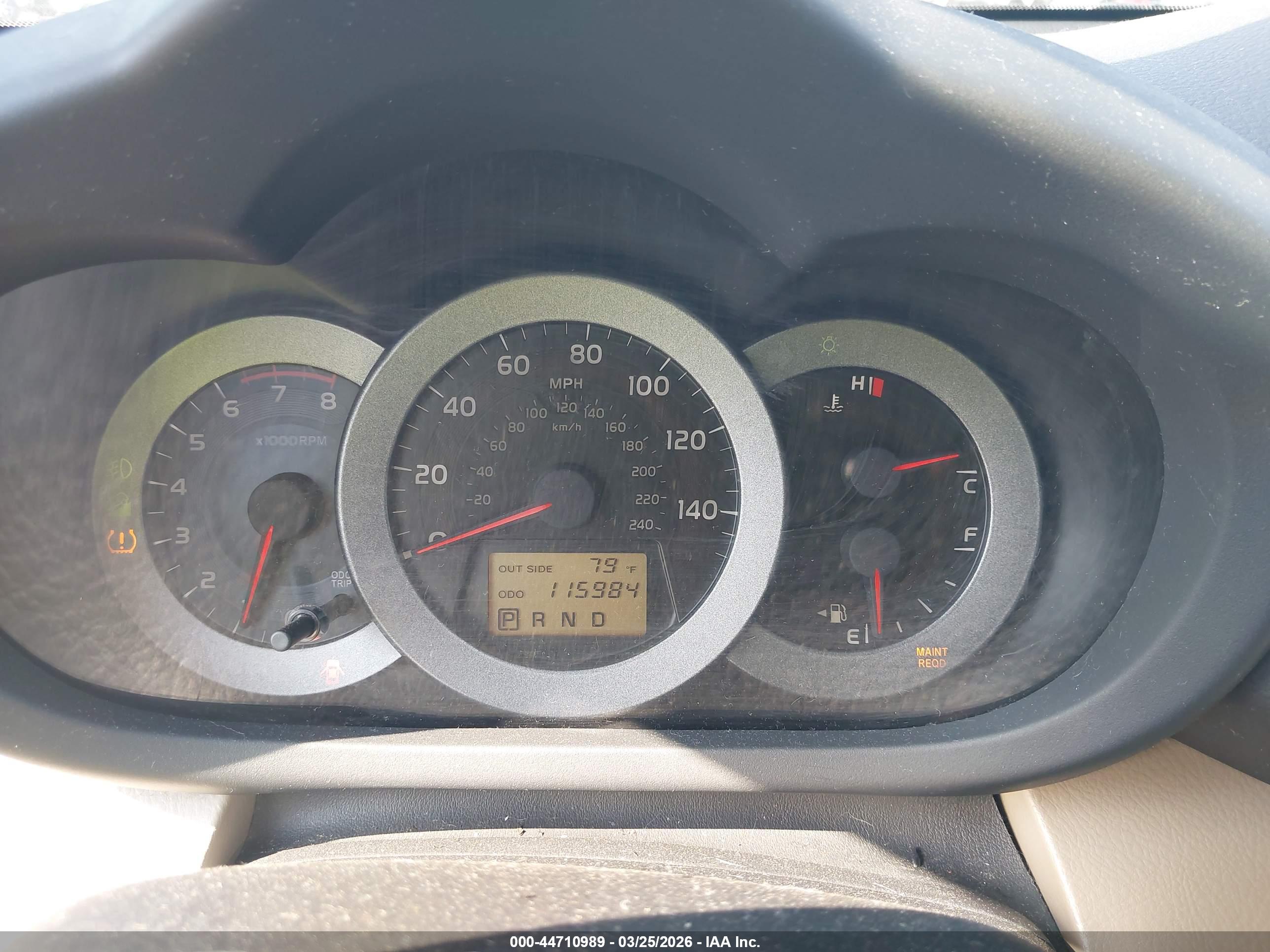 TOYOTA RAV4 image 7