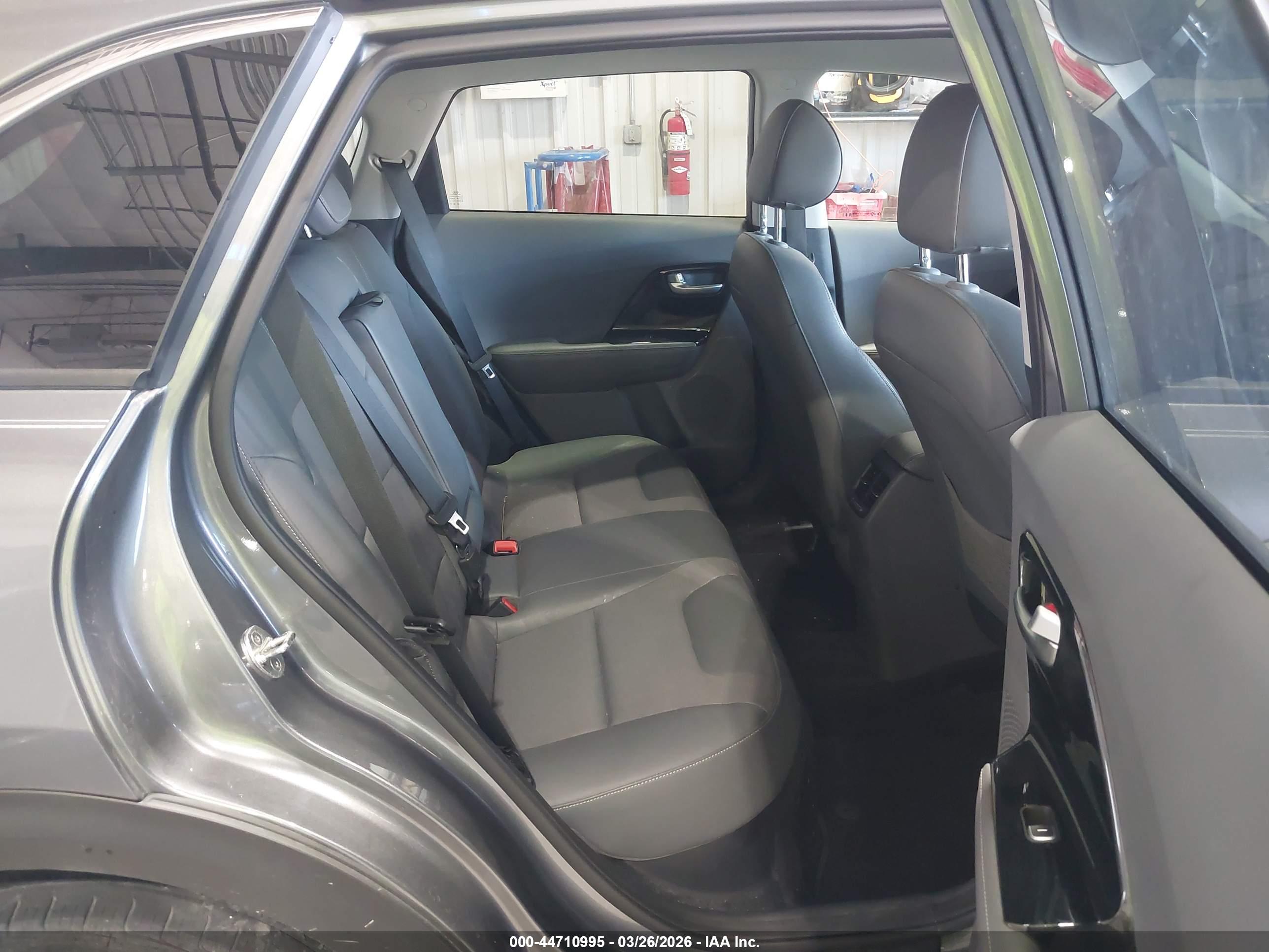 KIA NIRO image 8