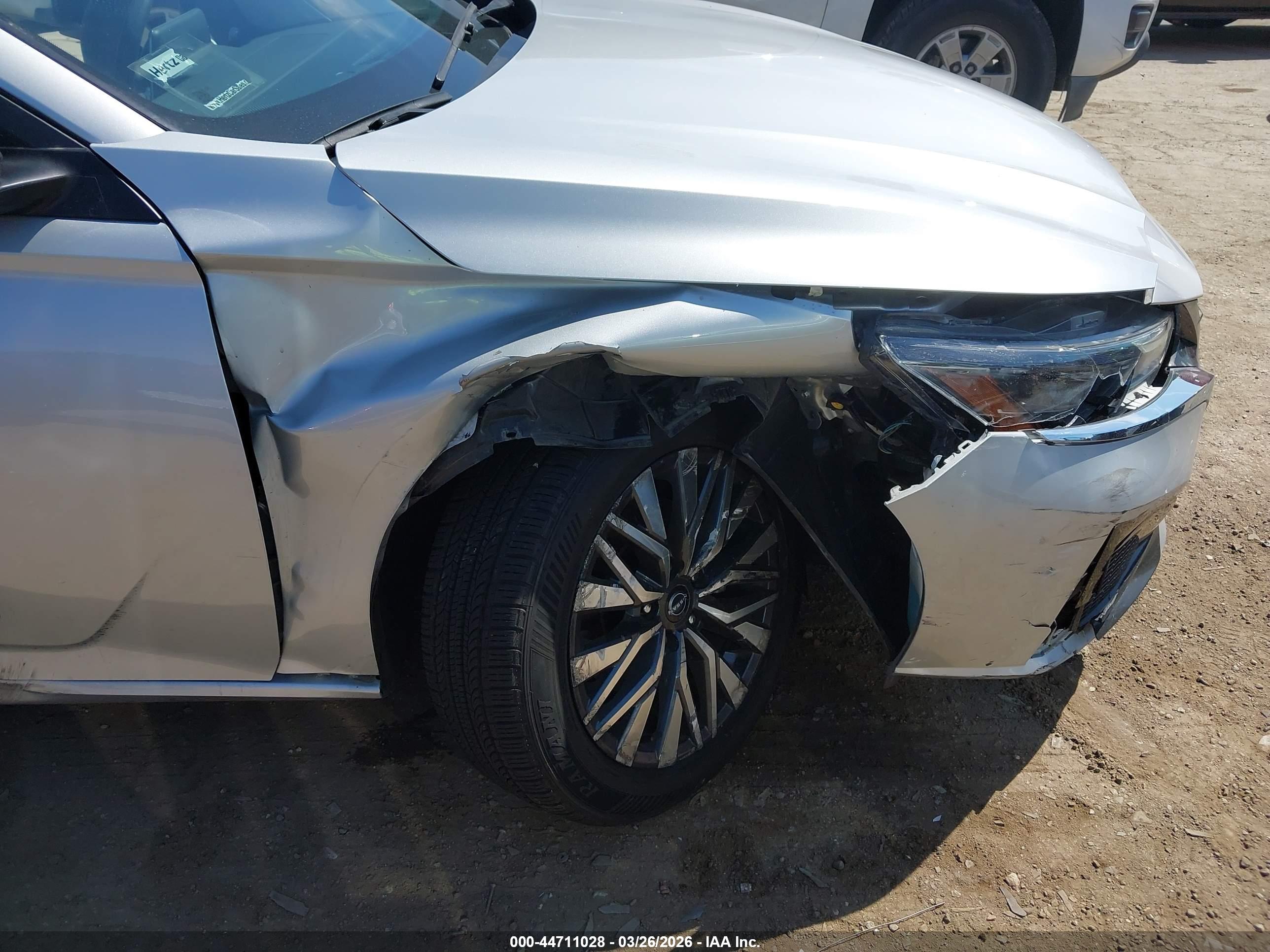 NISSAN ALTIMA image 6