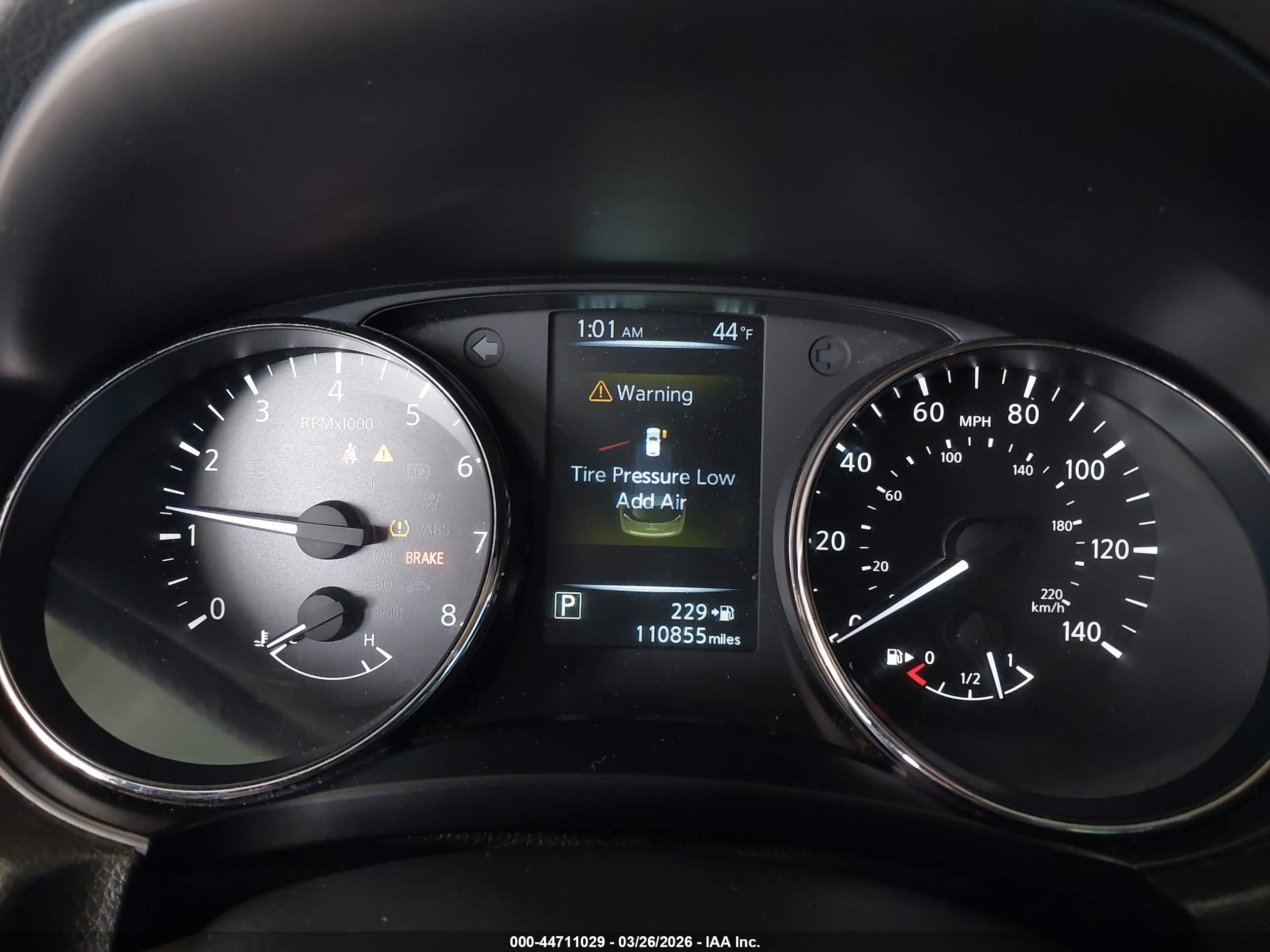 NISSAN ROGUE image 7