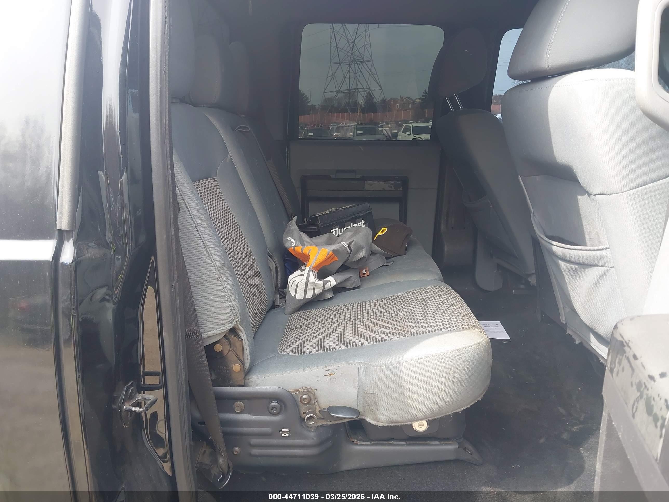 FORD F-250 image 8