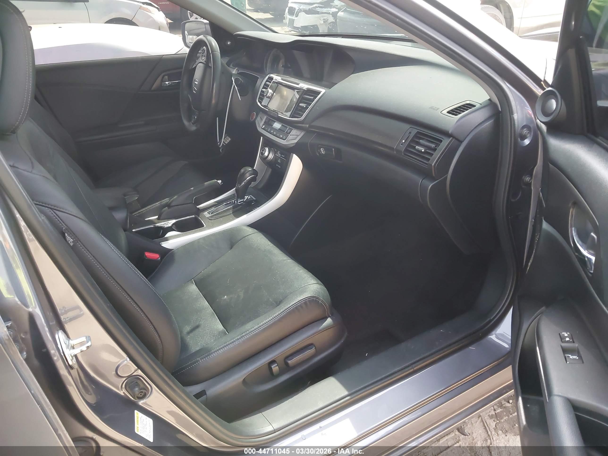 HONDA ACCORD image 5