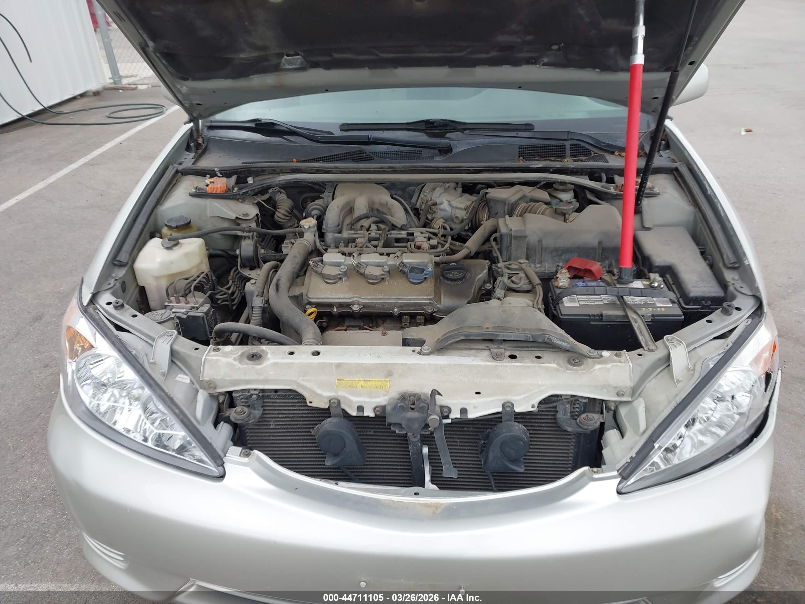 TOYOTA CAMRY image 10