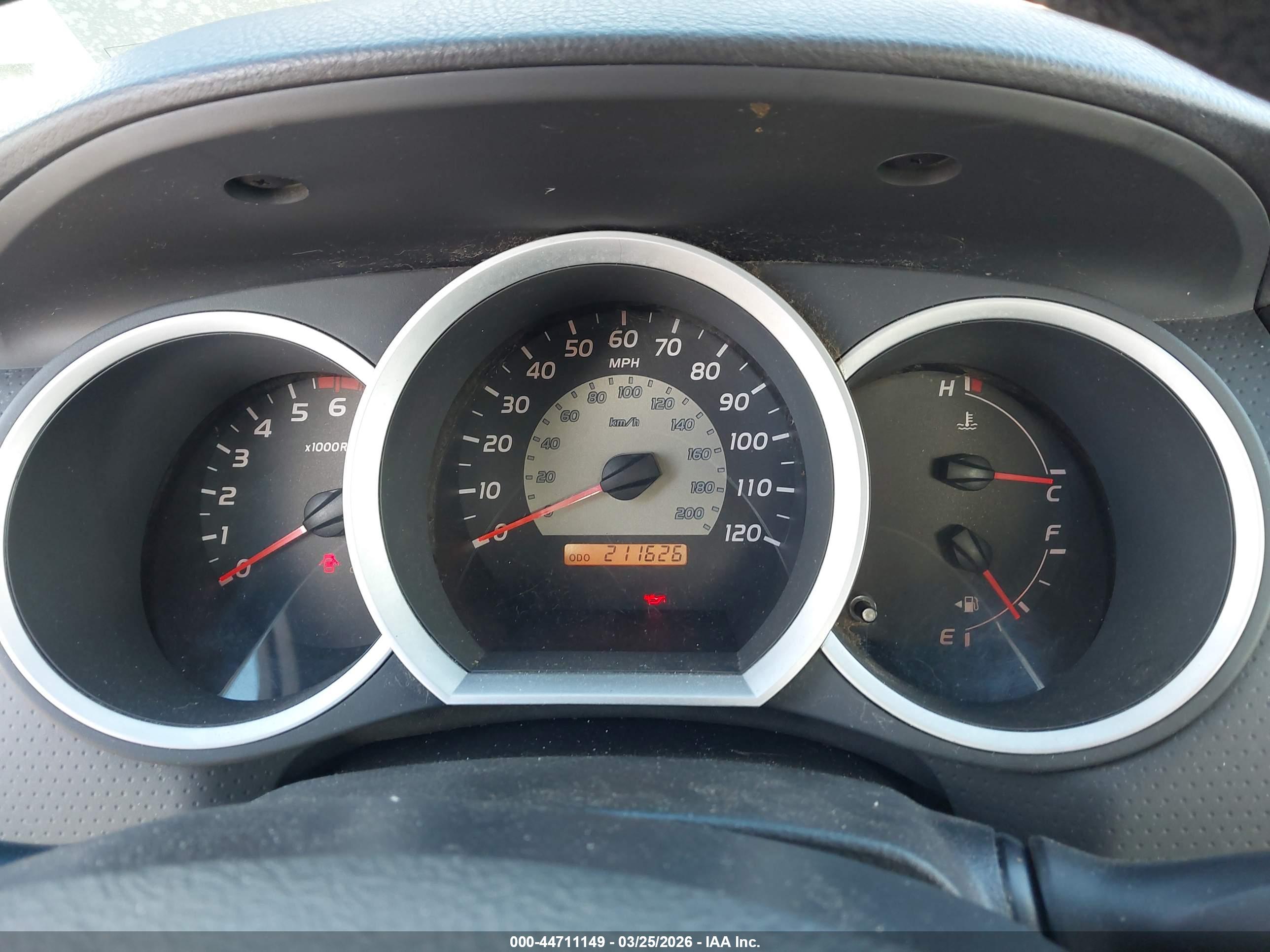 TOYOTA TACOMA image 7