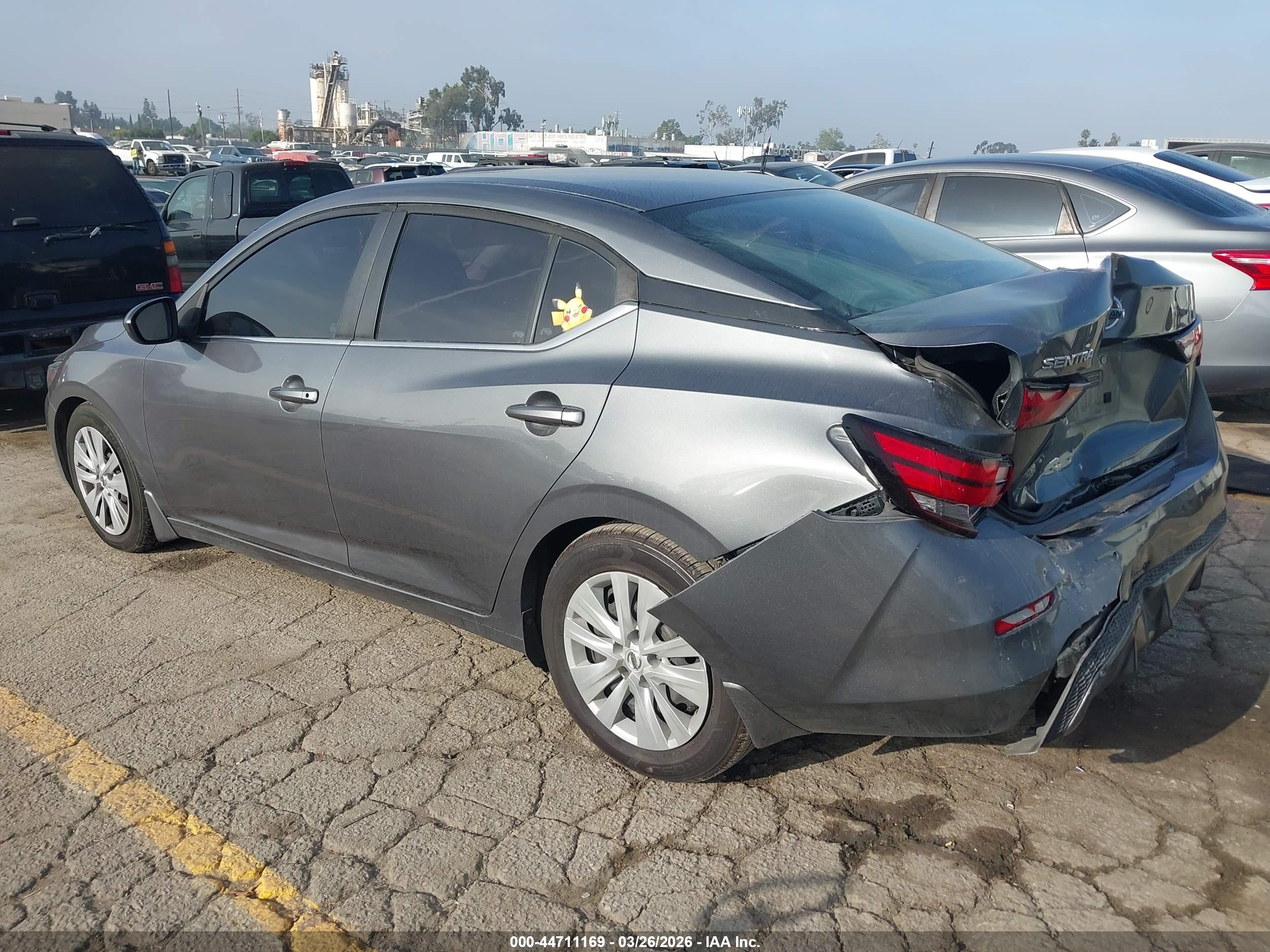 NISSAN SENTRA image 3