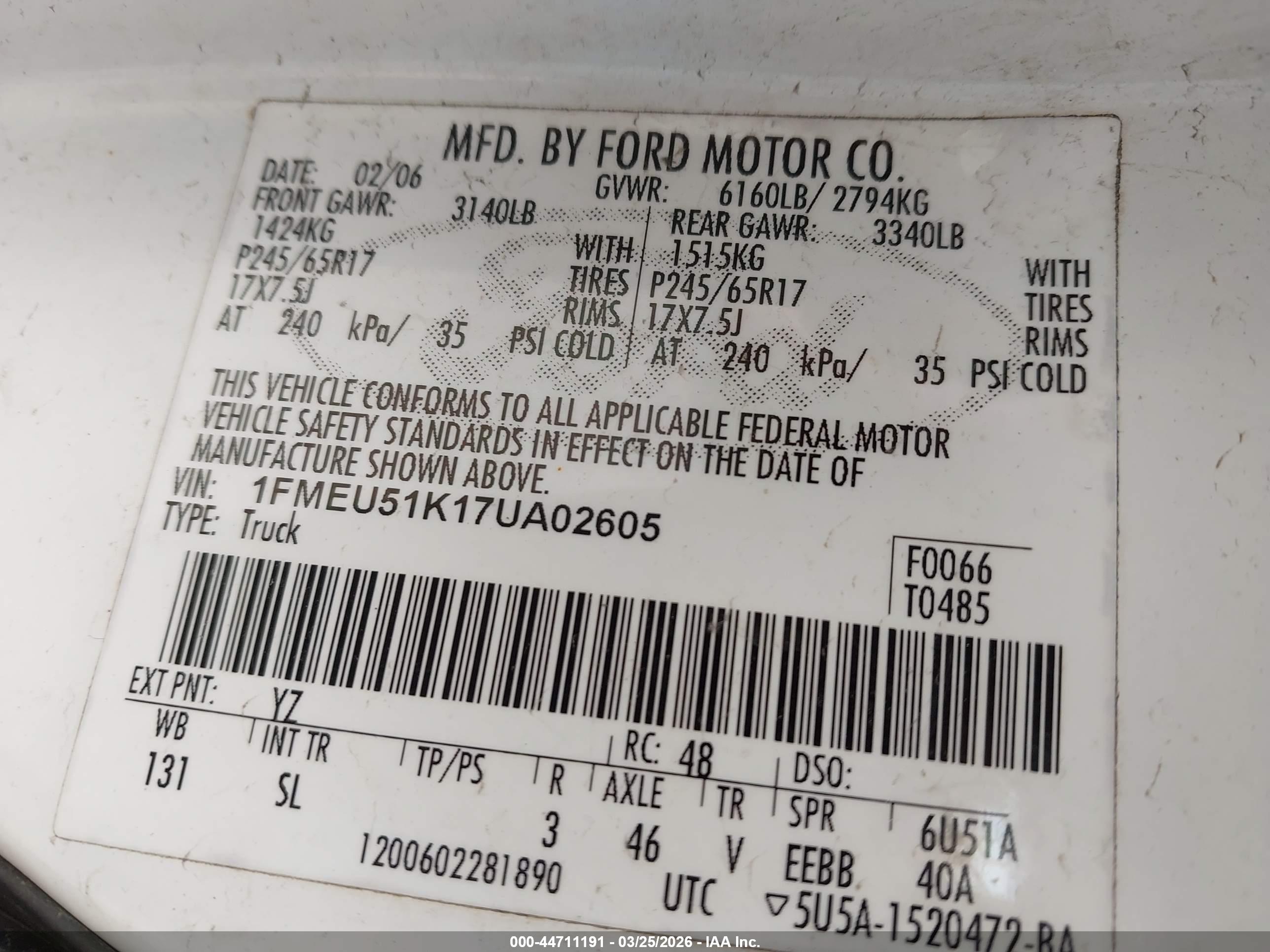 FORD EXPLORER image 9