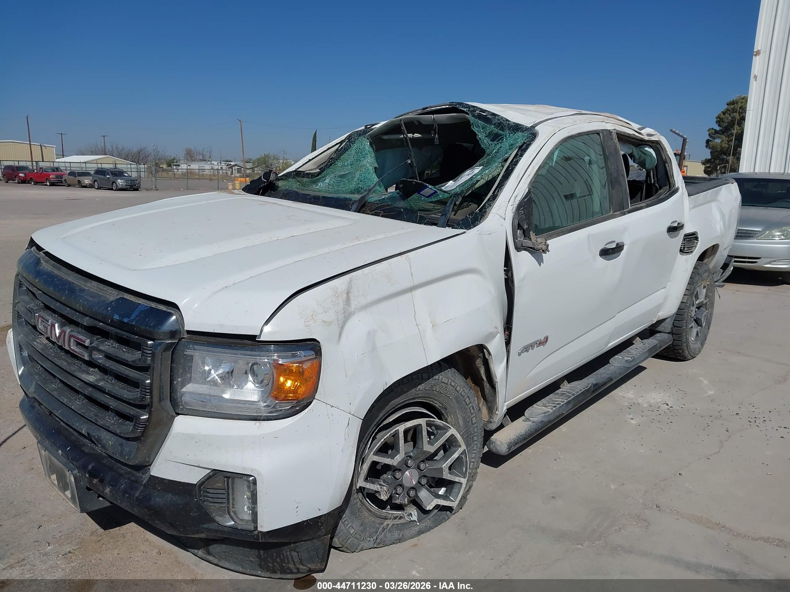 GMC CANYON image 6