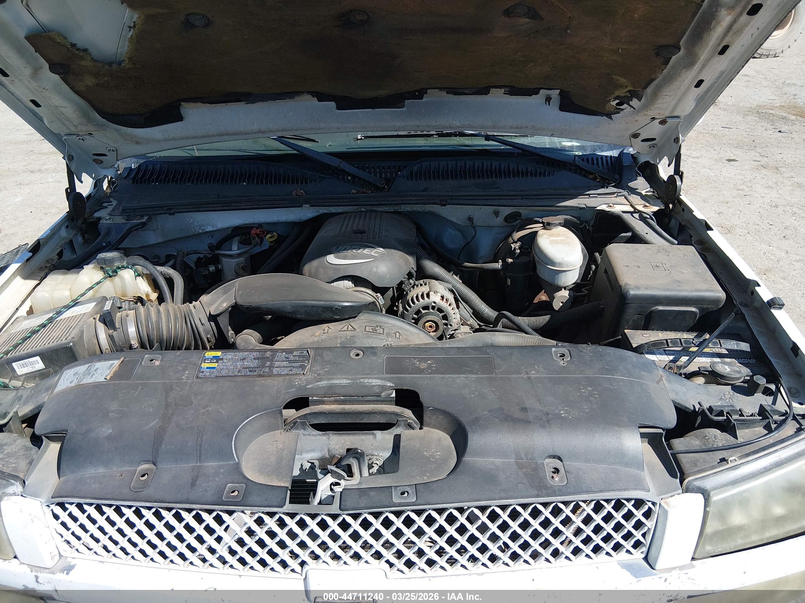 CHEVROLET SILVERADO image 10