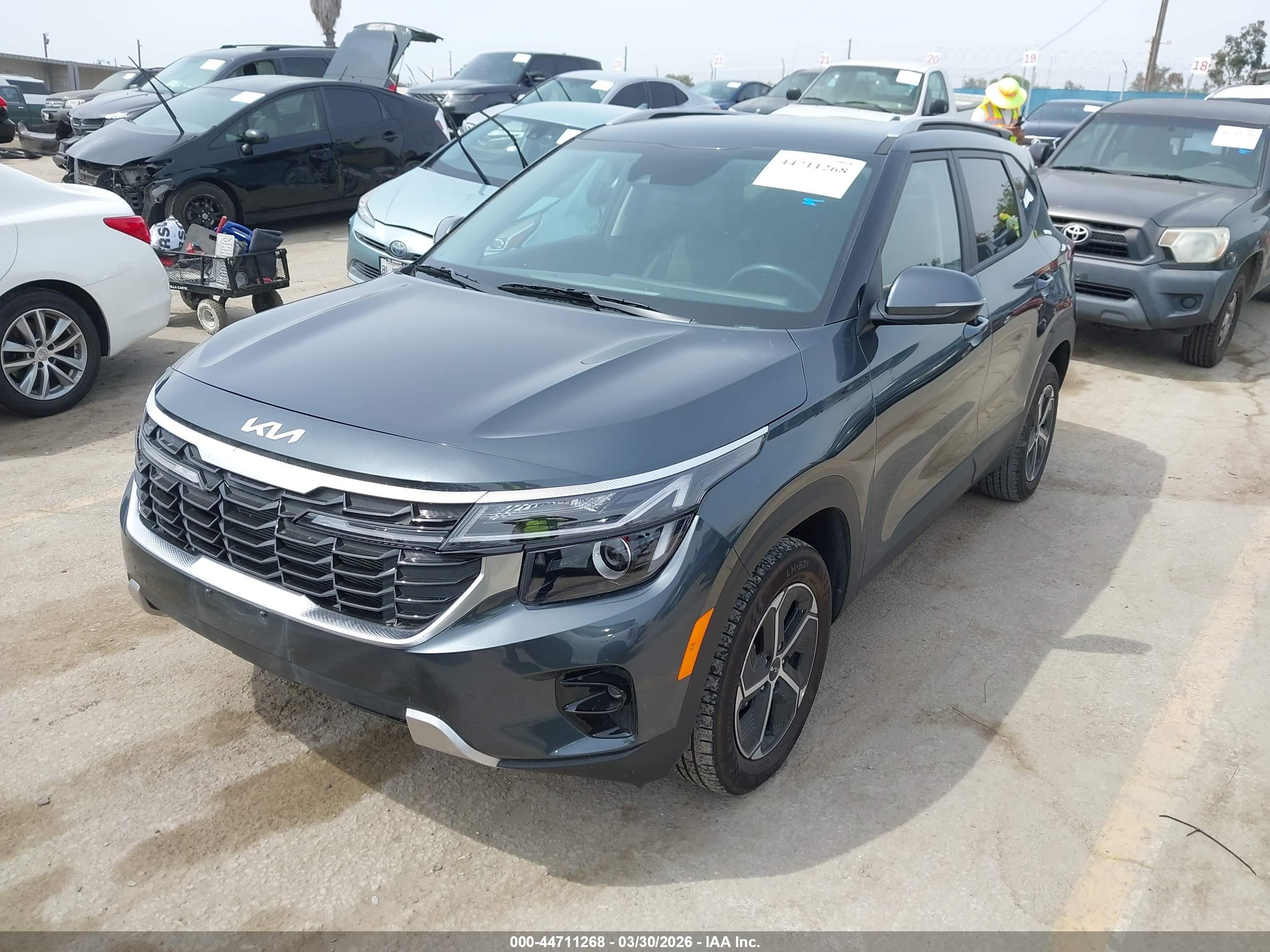 KIA SELTOS image 2