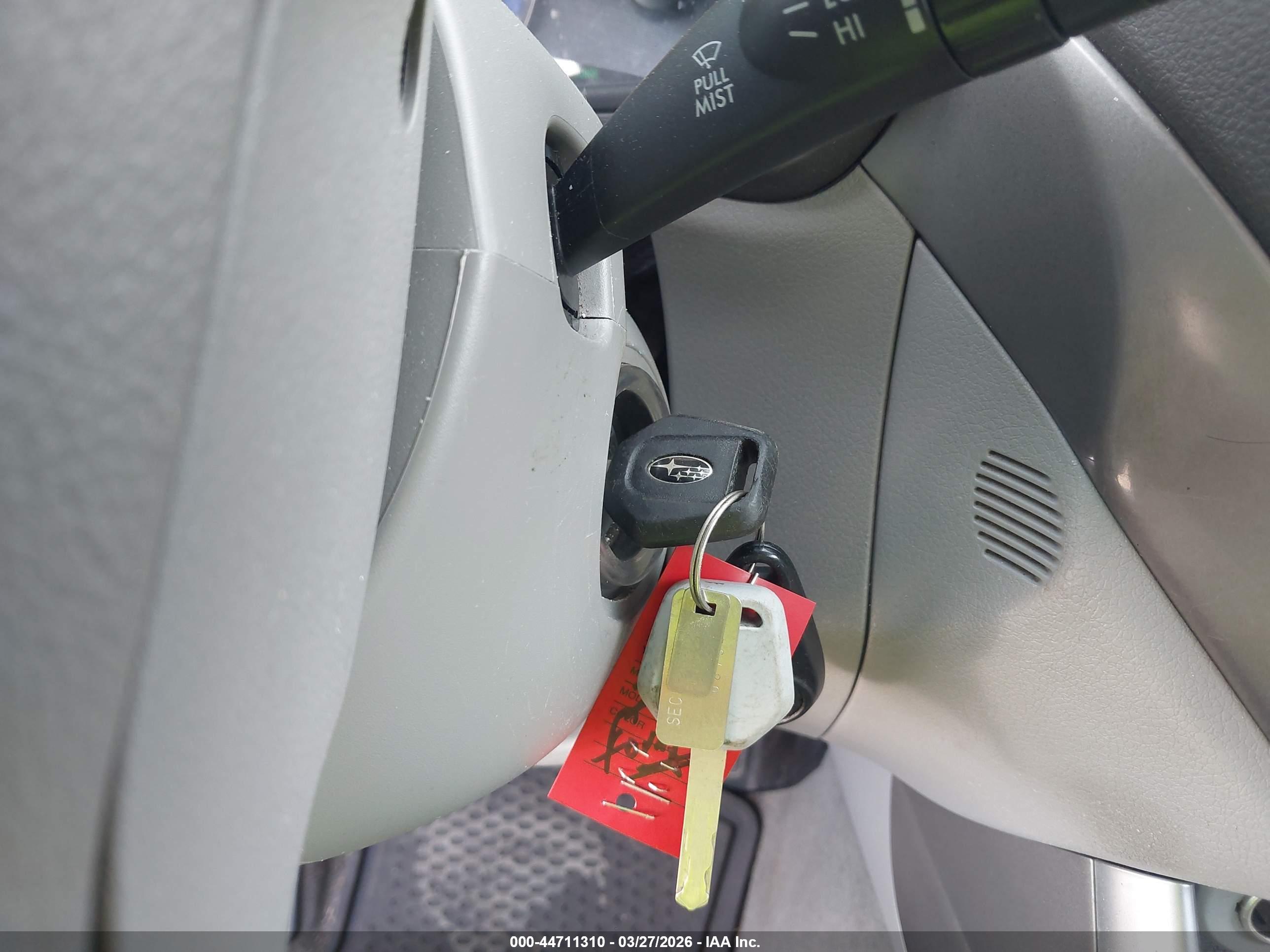 SUBARU FORESTER image 11